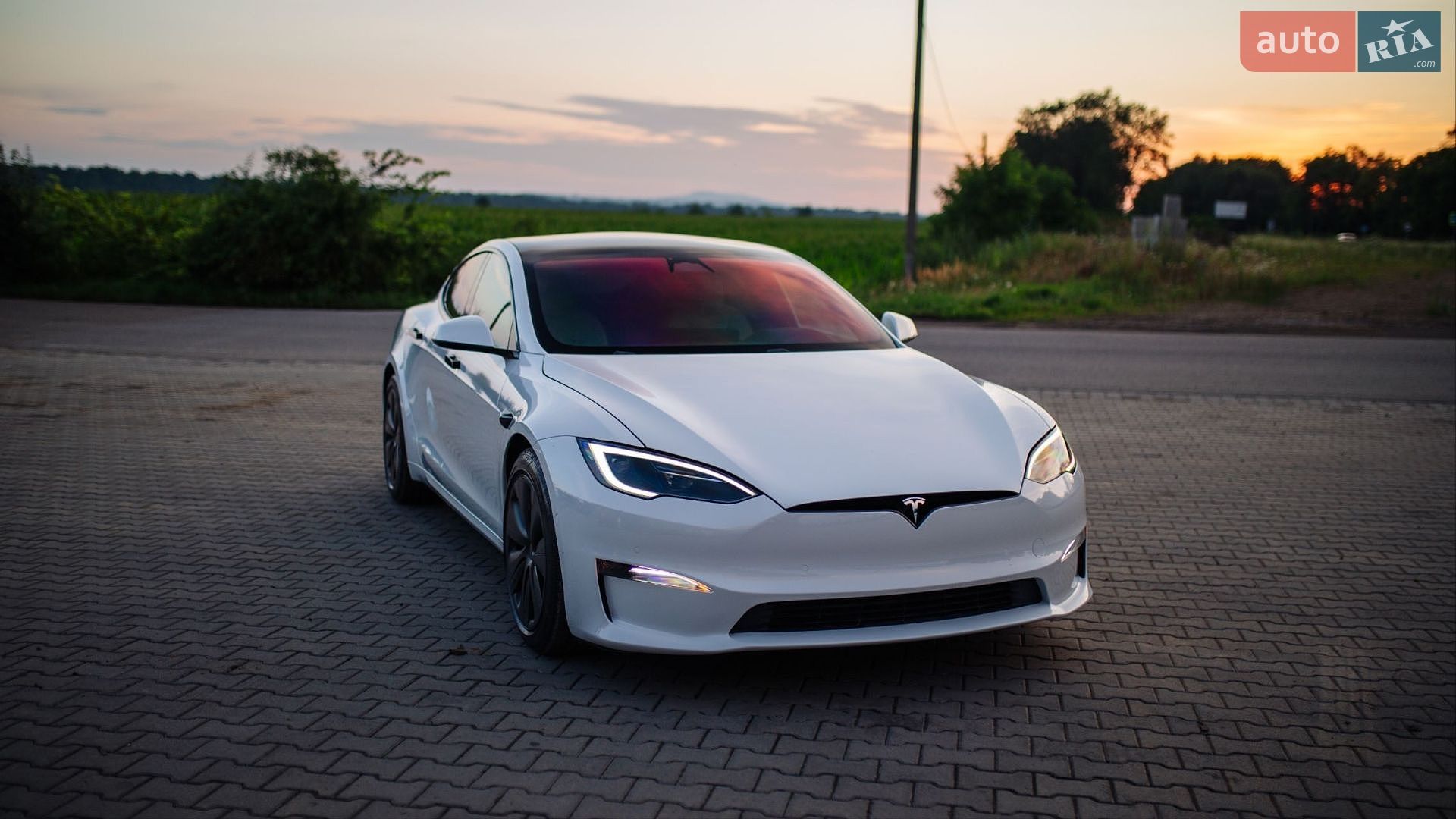 Tesla Model S 2022 VIN 5YJSA1E64NF496616 фото оголошення 2 з 70