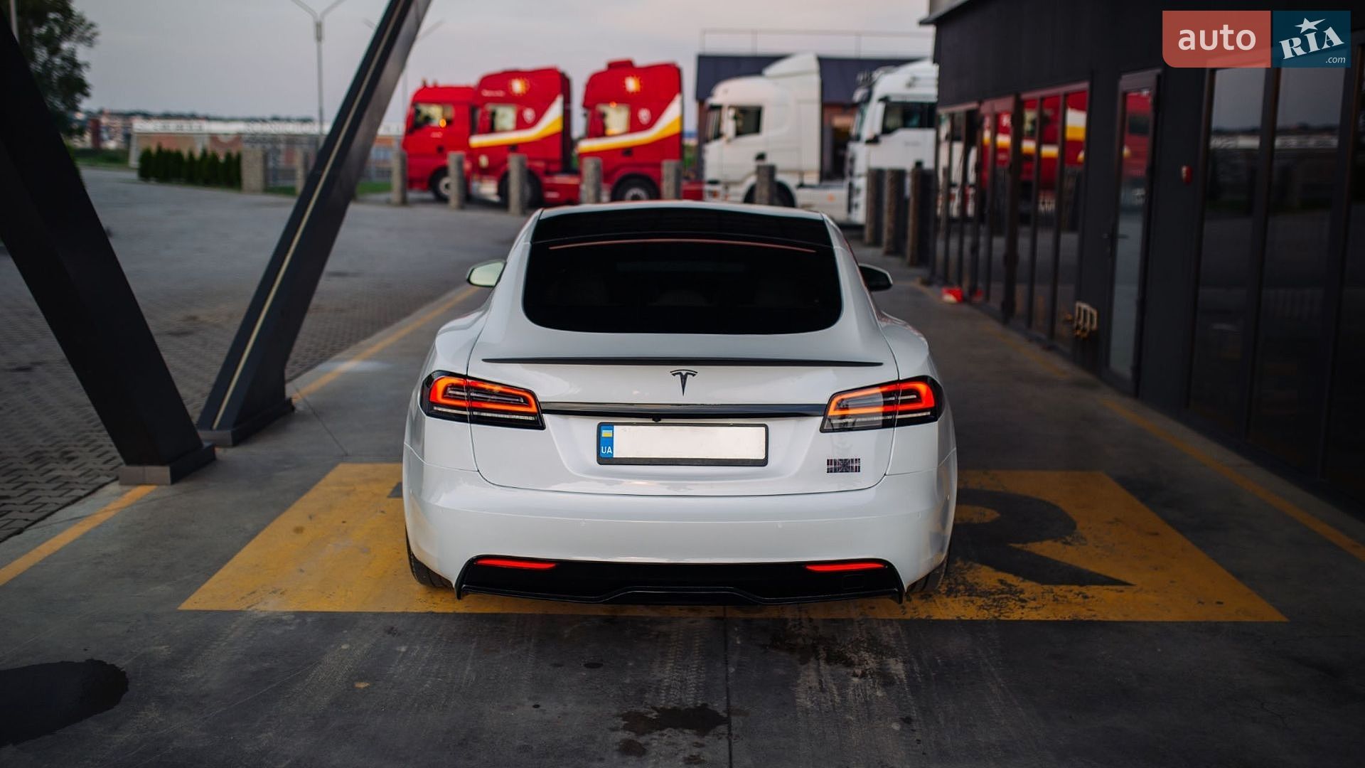 Tesla Model S 2022 VIN 5YJSA1E64NF496616 фото оголошення 16 з 70