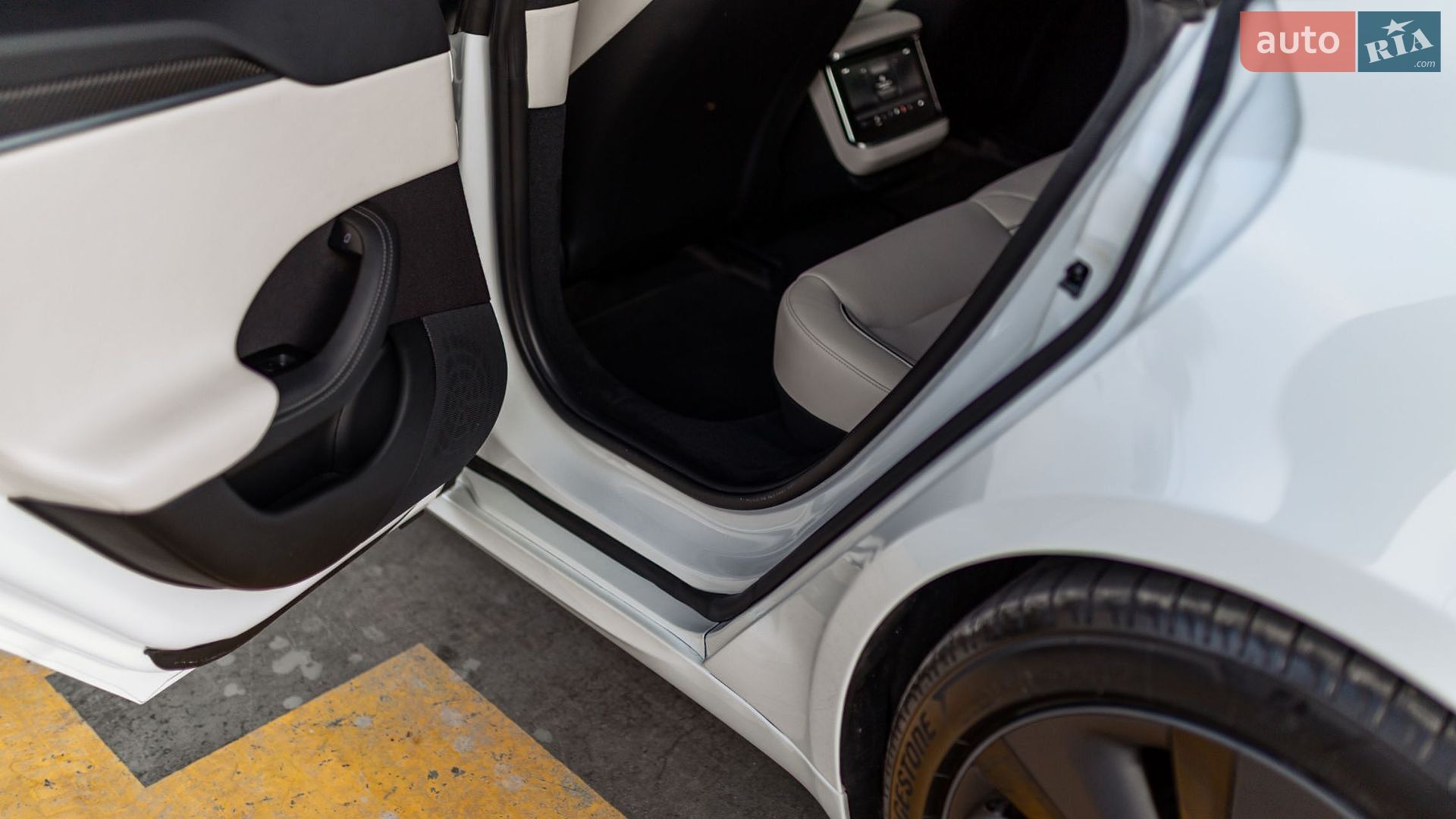 Tesla Model S 2022 VIN 5YJSA1E64NF496616 фото оголошення 42 з 70