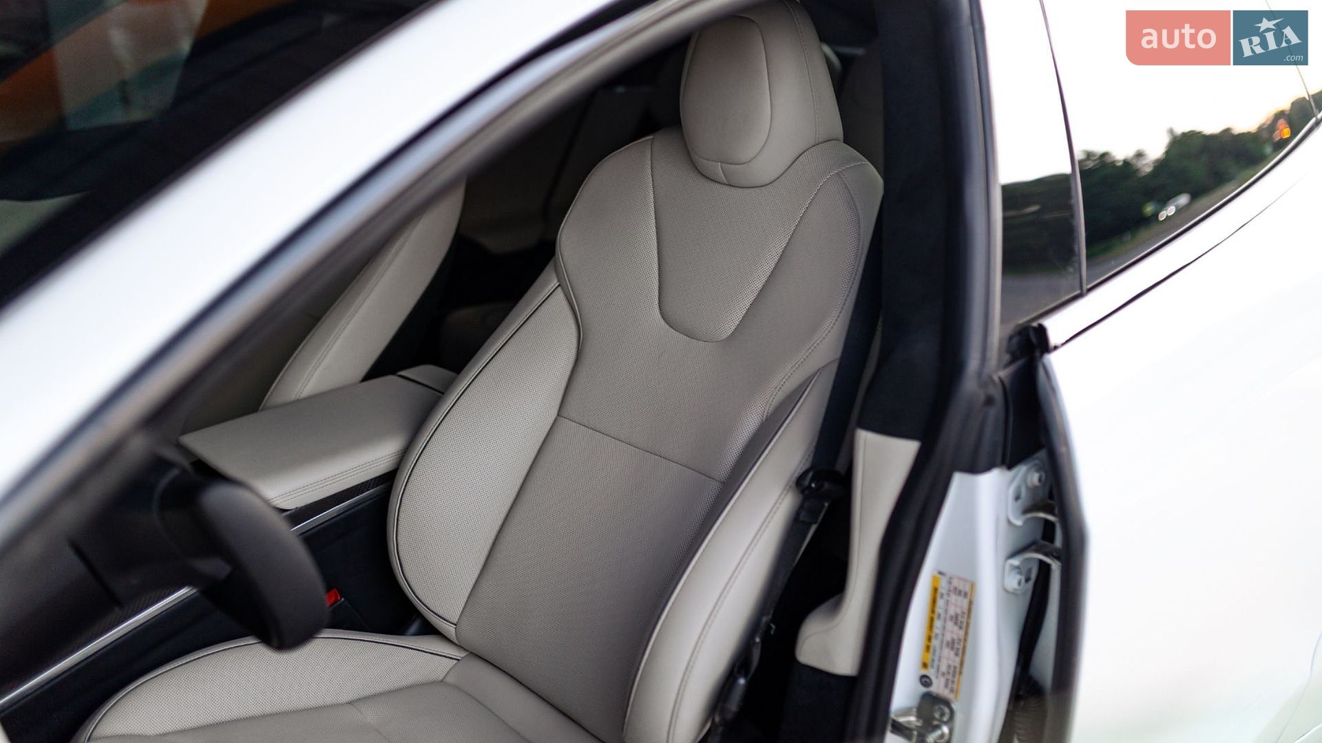 Tesla Model S 2022 VIN 5YJSA1E64NF496616 фото оголошення 65 з 70