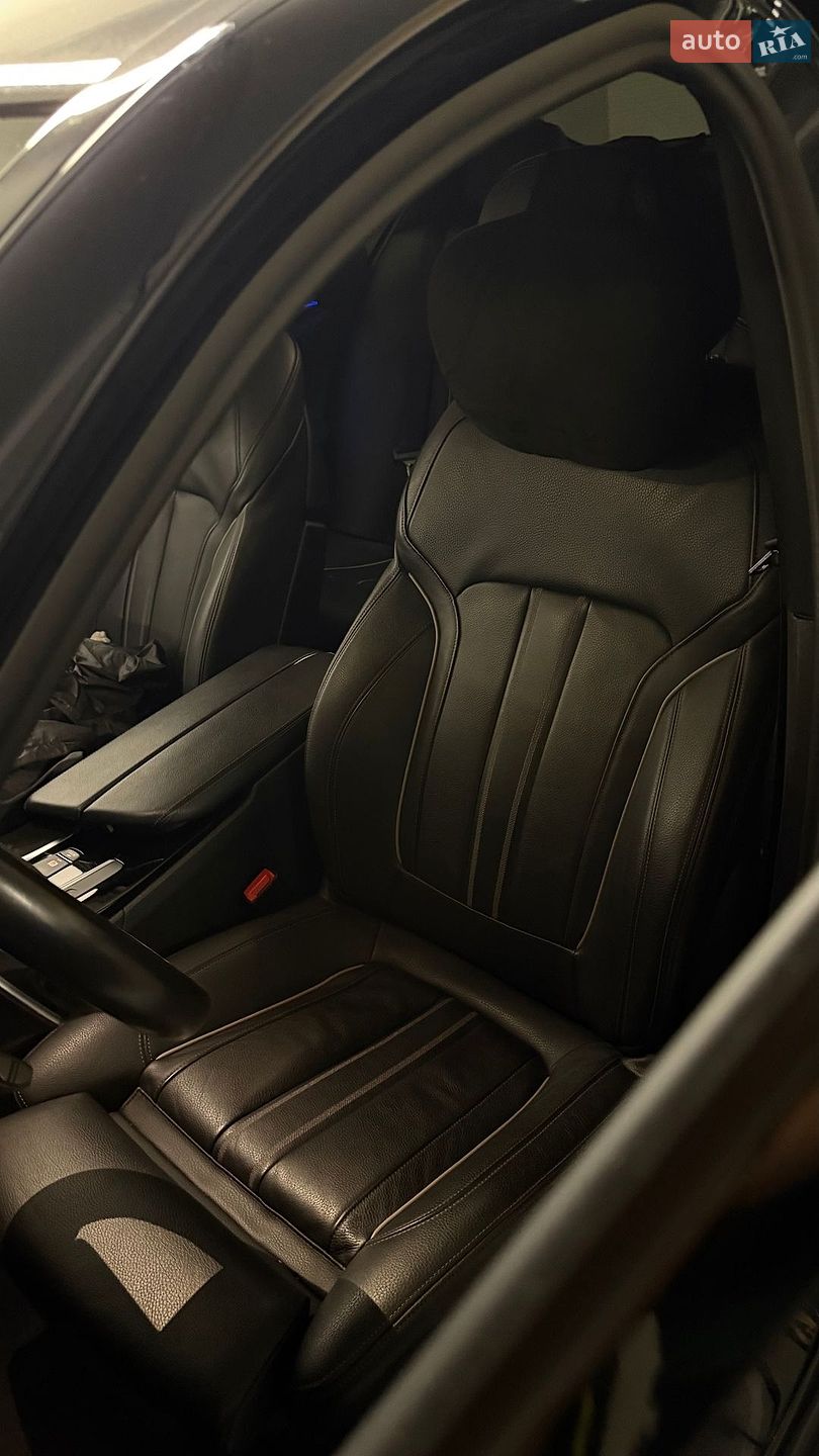 BMW 5 Series 2019 VIN WBAJS7C01LCD45785 фото оголошення 7 з 10