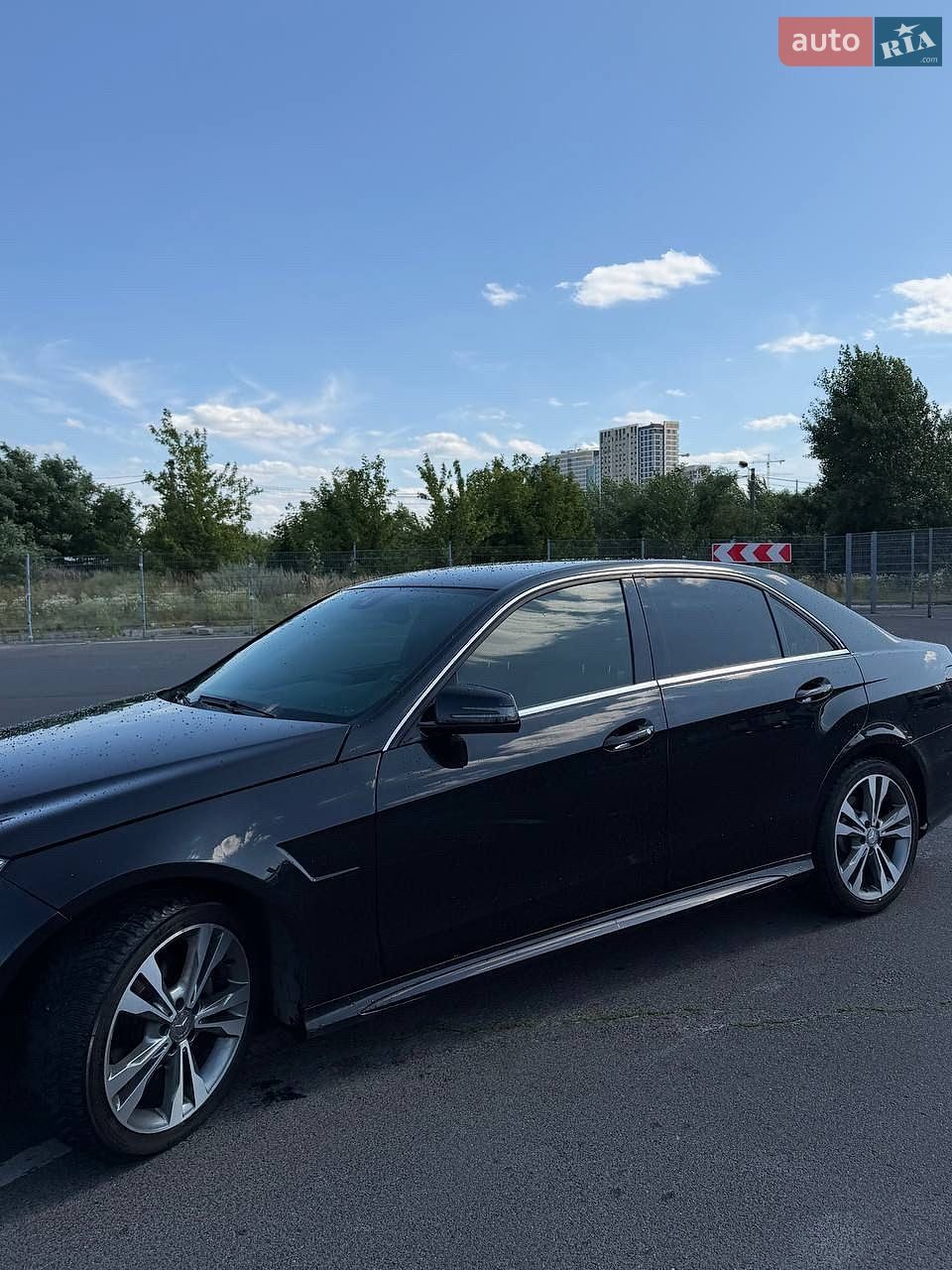 Mercedes-Benz E-Class 2011 VIN WDD2120021A393268 фото оголошення 7 з 15