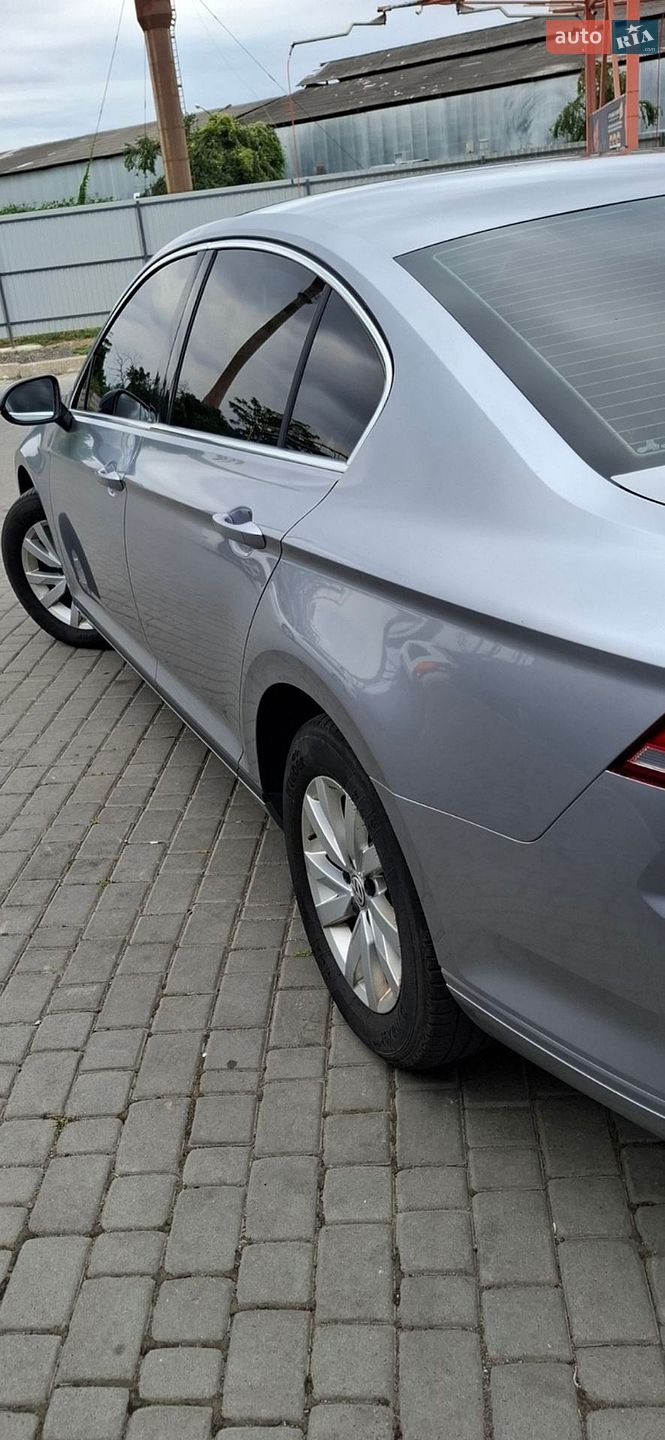 Volkswagen Passat 2018 VIN WVWZZZ3CZKE040656 фото оголошення 20 з 20