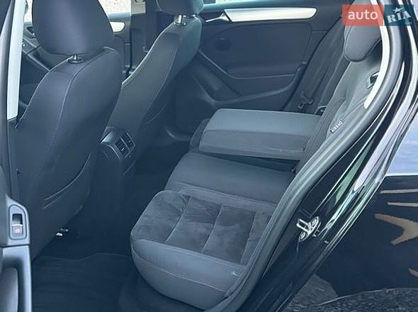 Volkswagen Golf 2011 VIN WVWZZZ1KZAW347593 фото оголошення 17 з 19