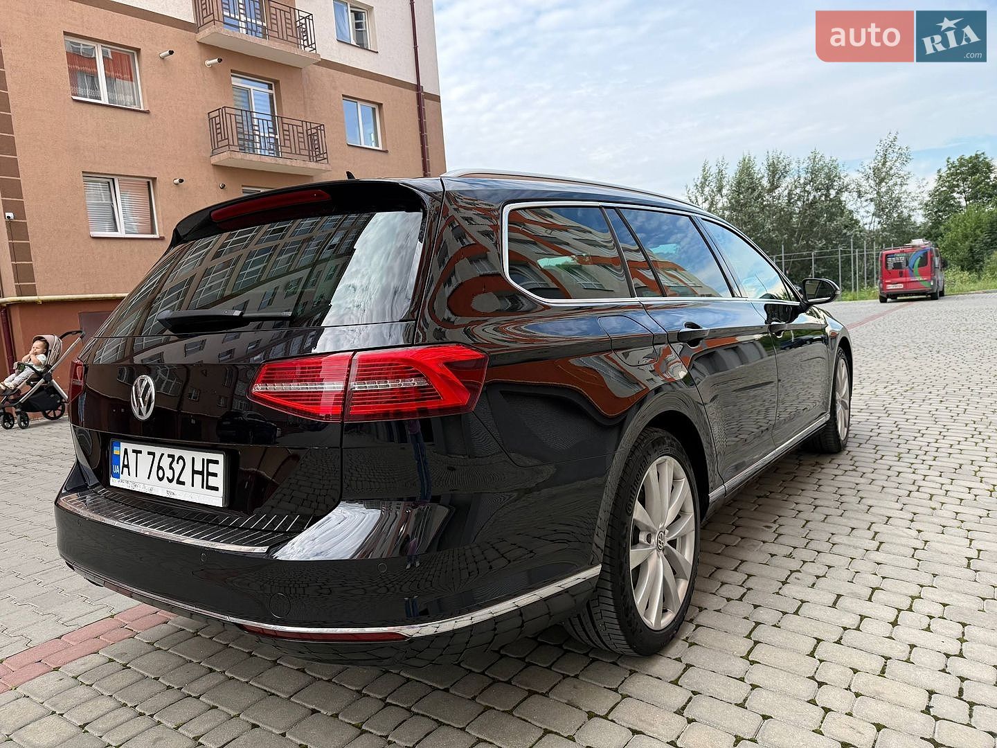 Volkswagen Passat 2017 VIN WVWZZZ3CZJE045314 фото оголошення 10 з 32