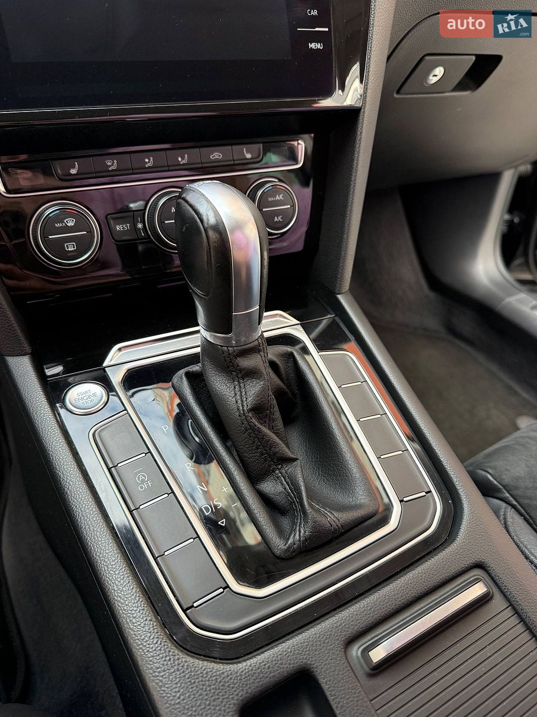 Volkswagen Passat 2017 VIN WVWZZZ3CZJE045314 фото оголошення 20 з 32