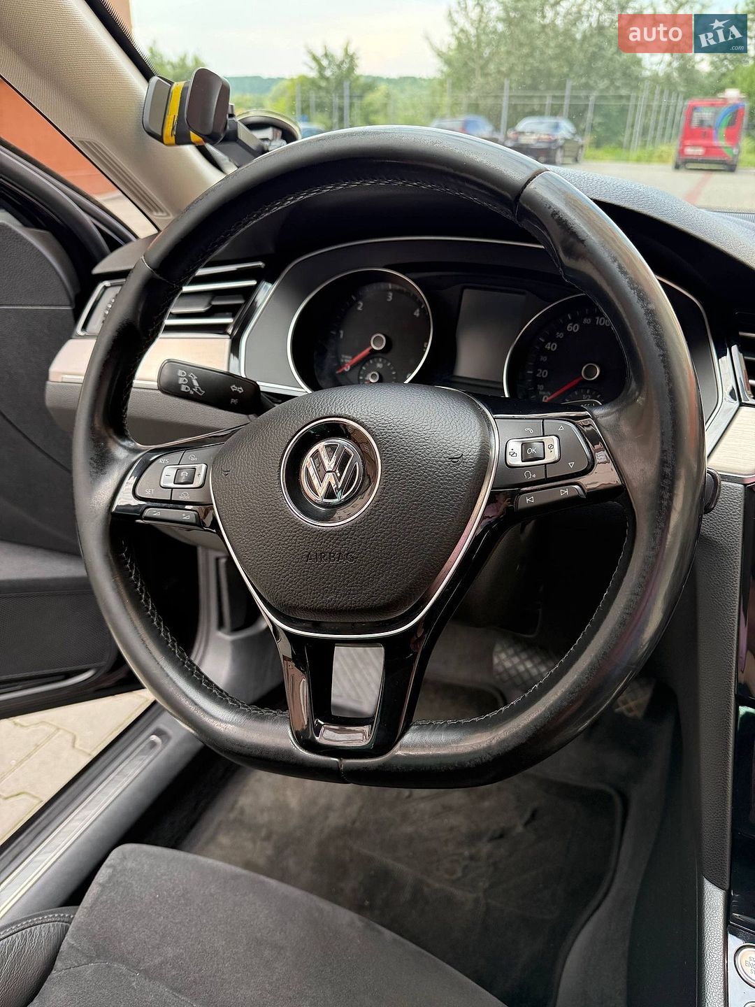 Volkswagen Passat 2017 VIN WVWZZZ3CZJE045314 фото оголошення 22 з 32