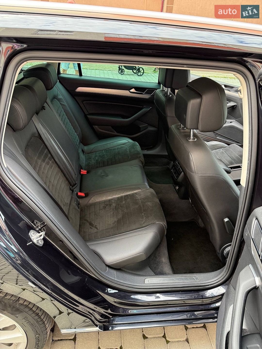 Volkswagen Passat 2017 VIN WVWZZZ3CZJE045314 фото оголошення 24 з 32