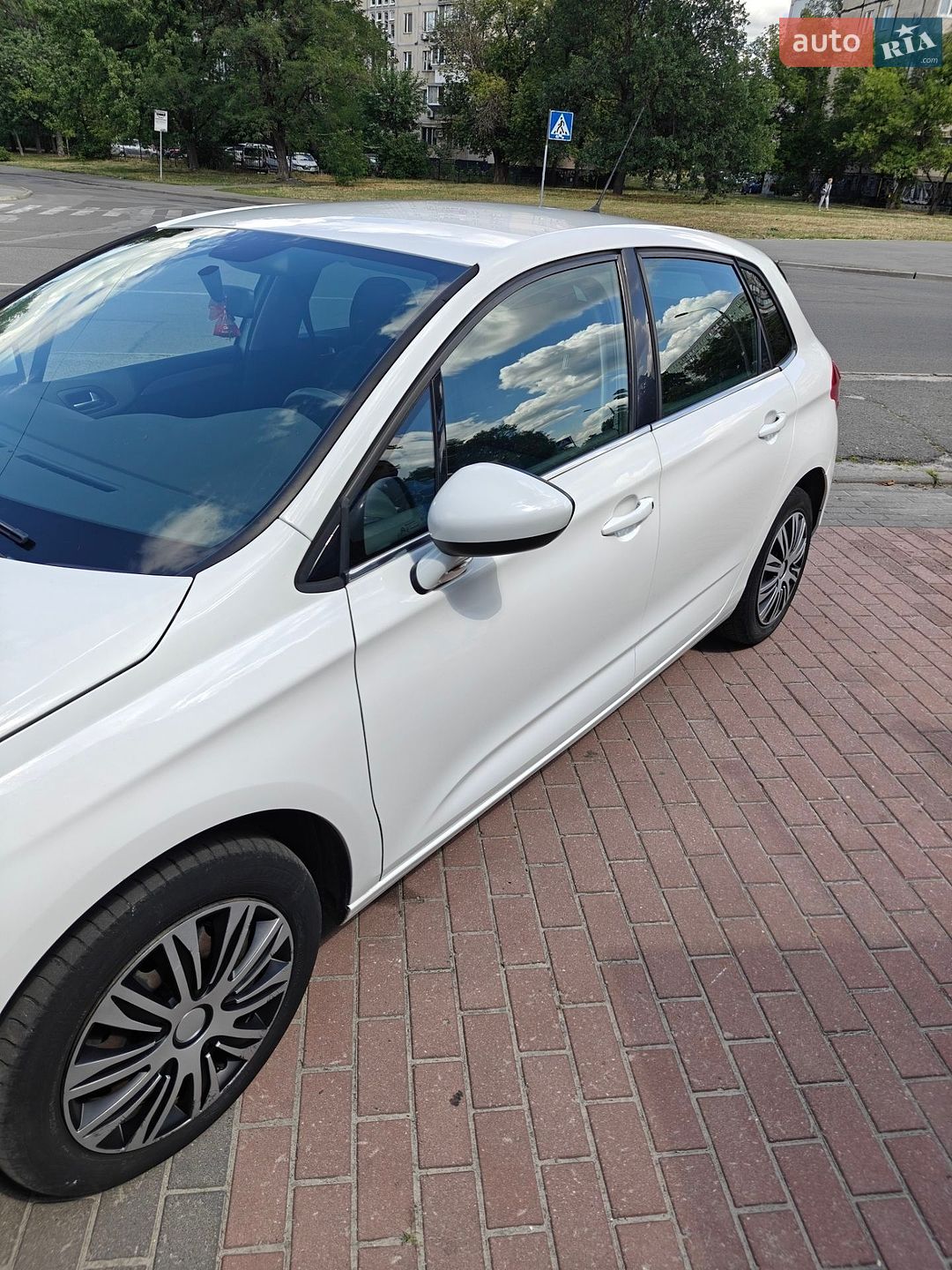 Citroen C4 2011 VIN VF7NC5FS9BY612357 фото оголошення 3 з 9