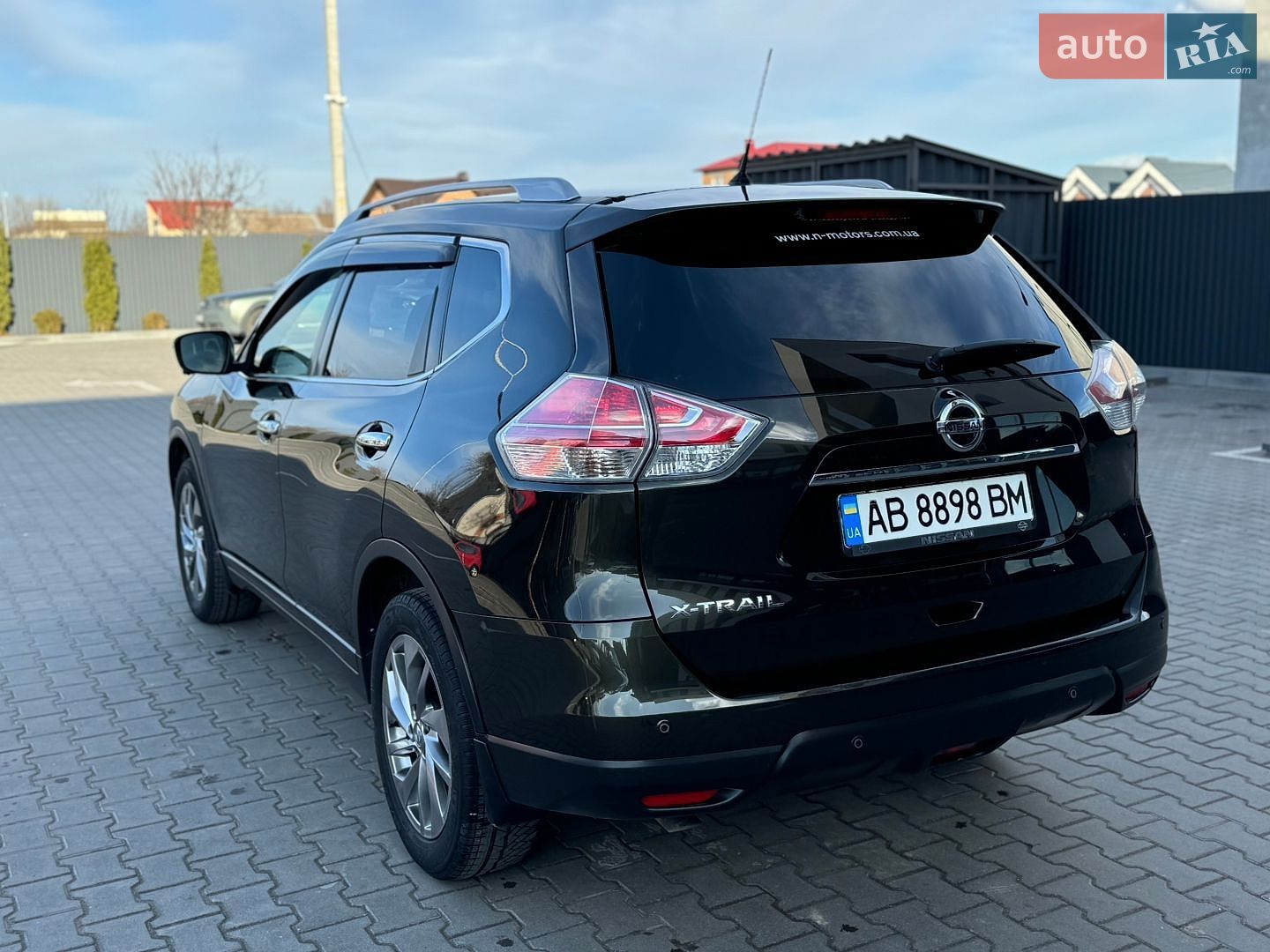 Nissan X-Trail 2017 VIN JN1TCAT32U0059654 фото оголошення 3 з 41