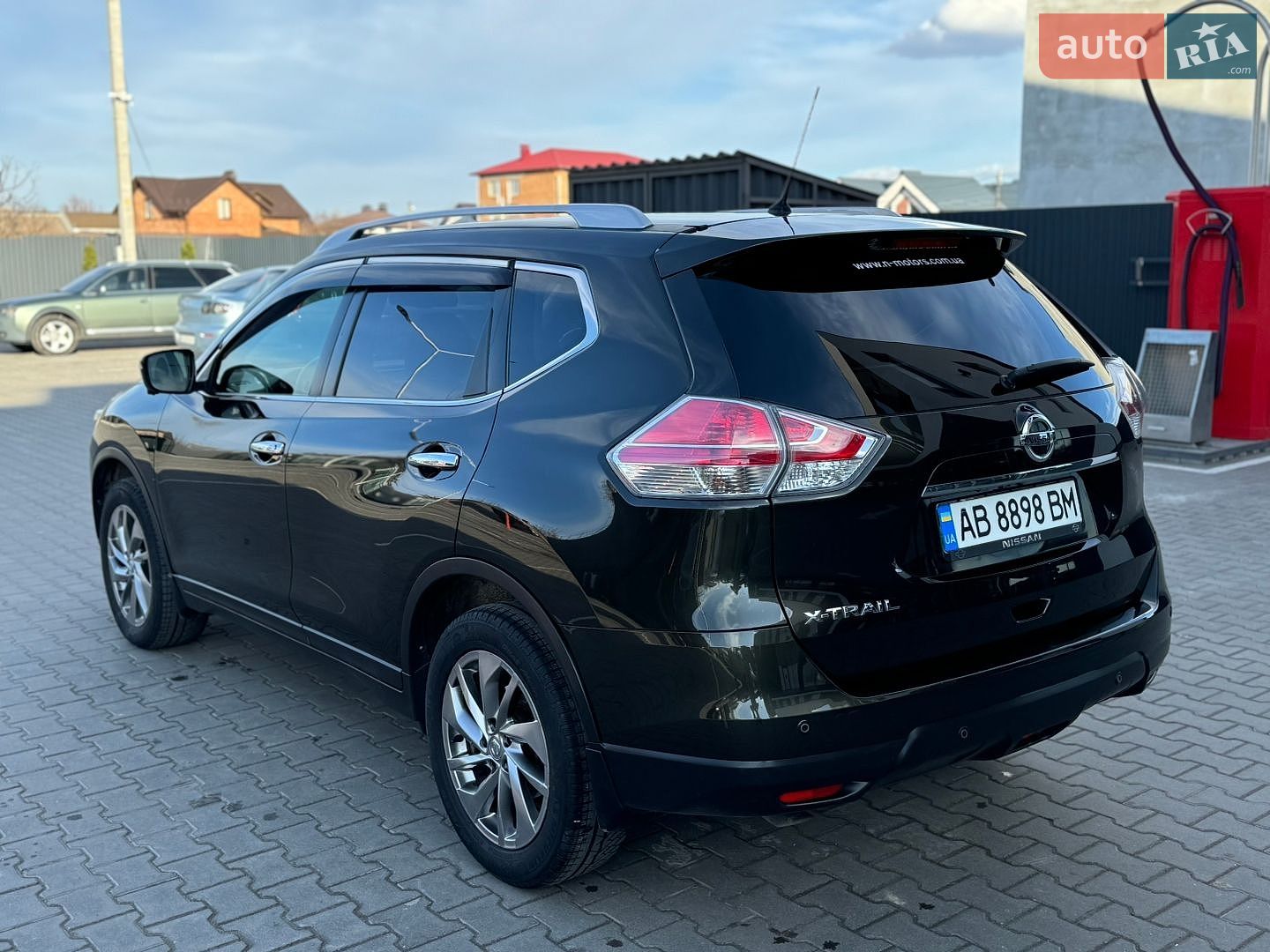 Nissan X-Trail 2017 VIN JN1TCAT32U0059654 фото оголошення 4 з 41