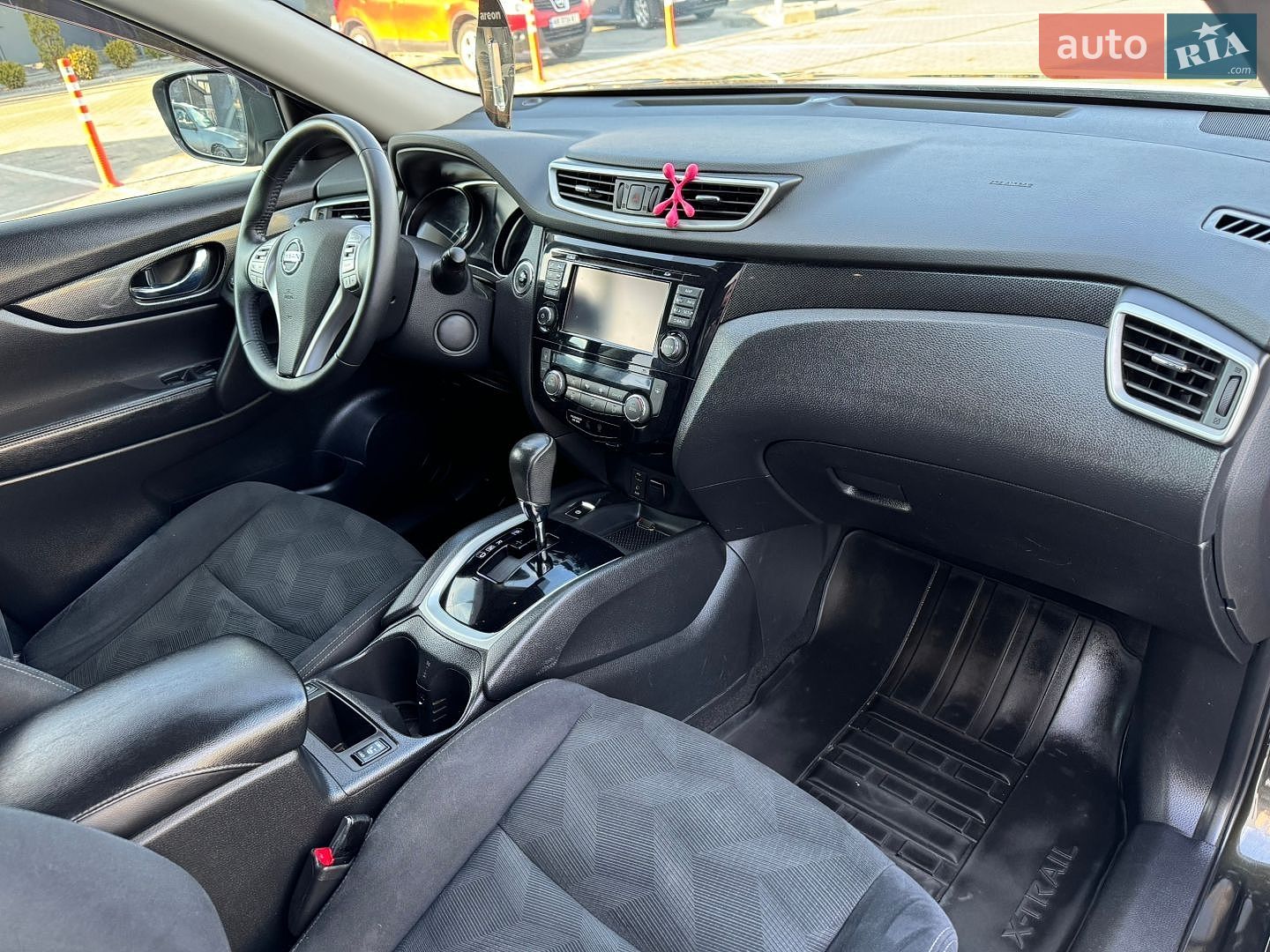 Nissan X-Trail 2017 VIN JN1TCAT32U0059654 фото оголошення 27 з 41