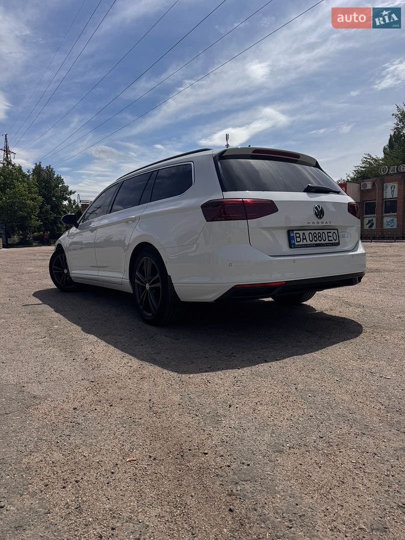 Volkswagen Passat 2020 VIN WVWZZZ3CZME051874 фото оголошення 5 з 32