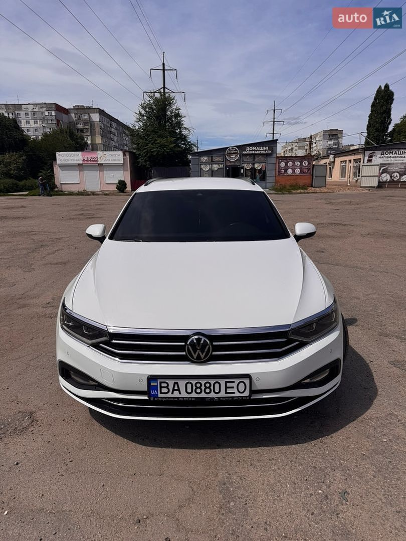 Volkswagen Passat 2020 VIN WVWZZZ3CZME051874 фото оголошення 10 з 32