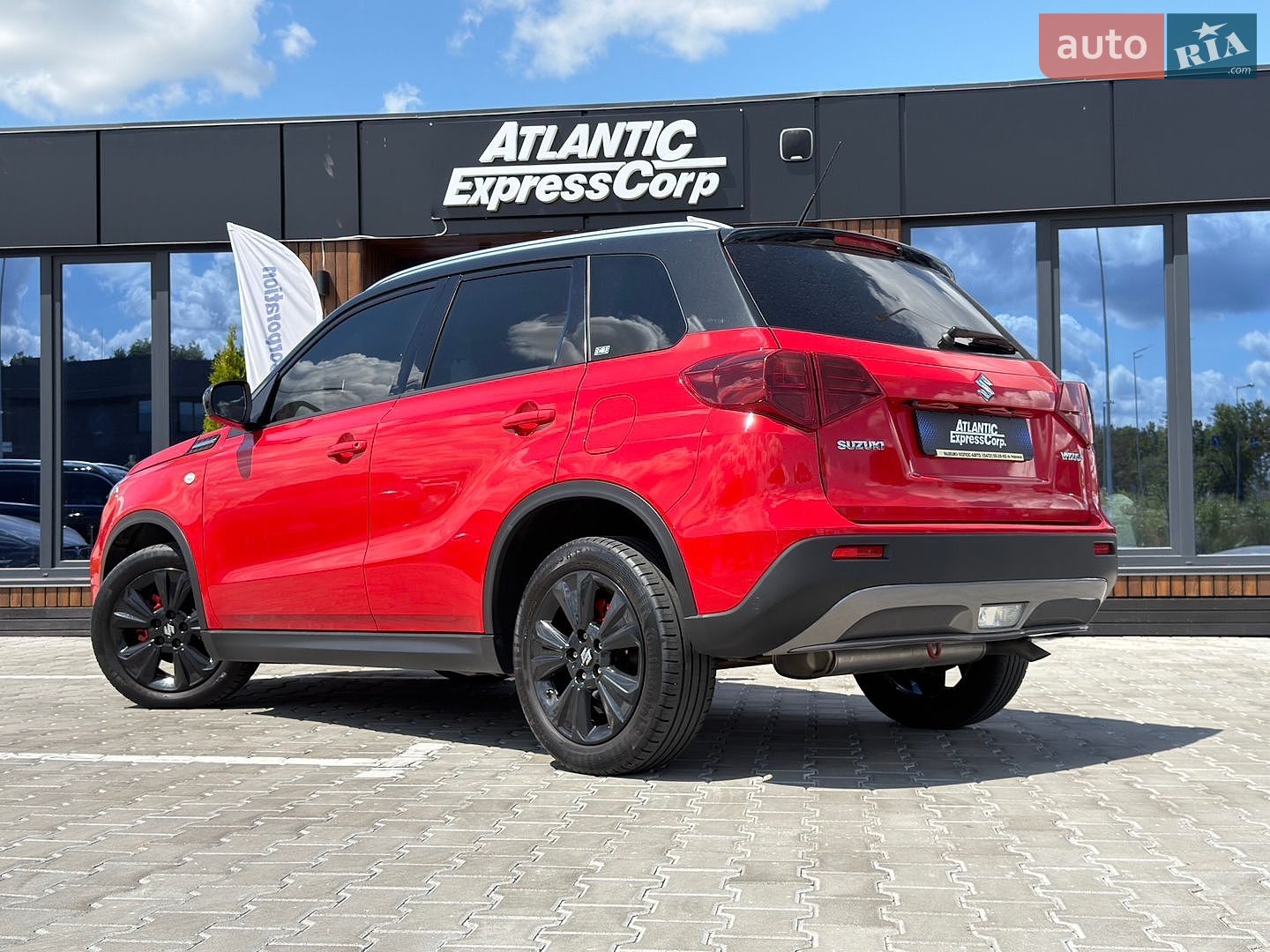 Suzuki Vitara 2019 VIN TSMLYD01S00674108 фото оголошення 4 з 15