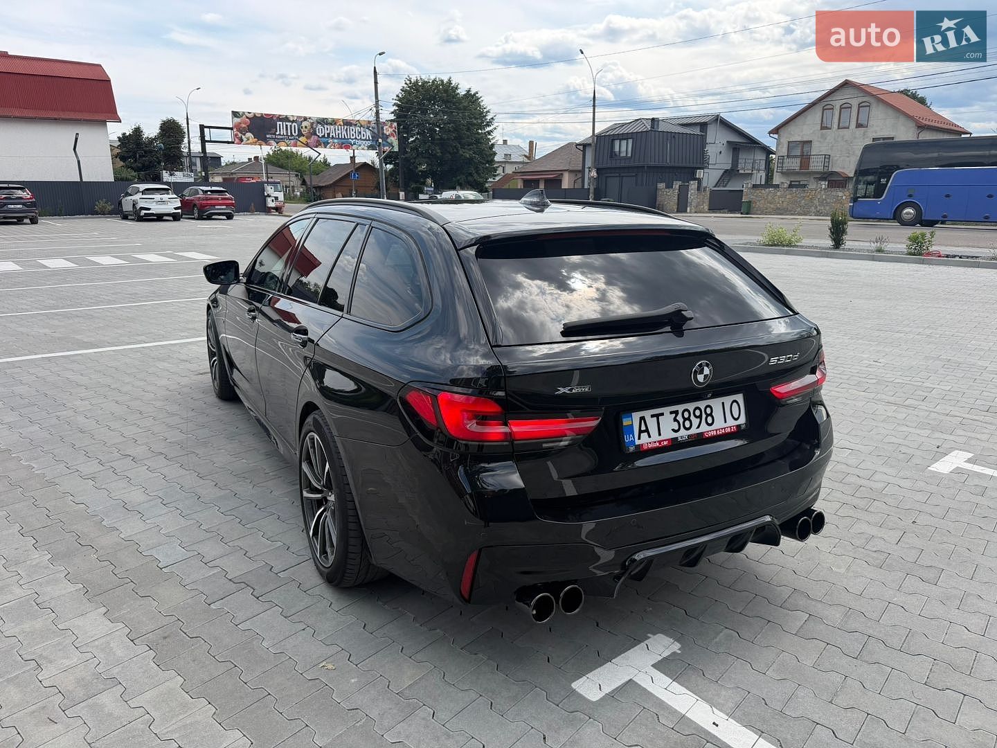 BMW 5 Series 2017 VIN WBAJN51030G973654 фото оголошення 25 з 48