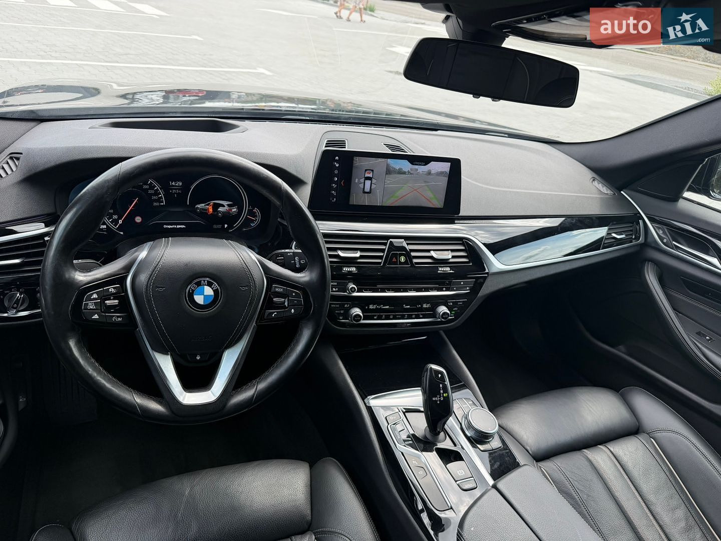 BMW 5 Series 2017 VIN WBAJN51030G973654 фото оголошення 33 з 48