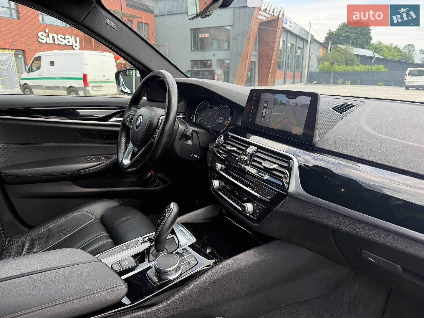 BMW 5 Series 2017 VIN WBAJN51030G973654 фото оголошення 41 з 48
