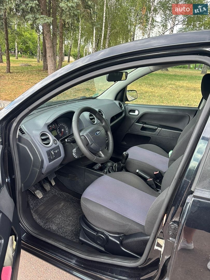 Ford Fusion 2006 VIN WF0UXXGAJU5K36032 фото оголошення 8 з 17