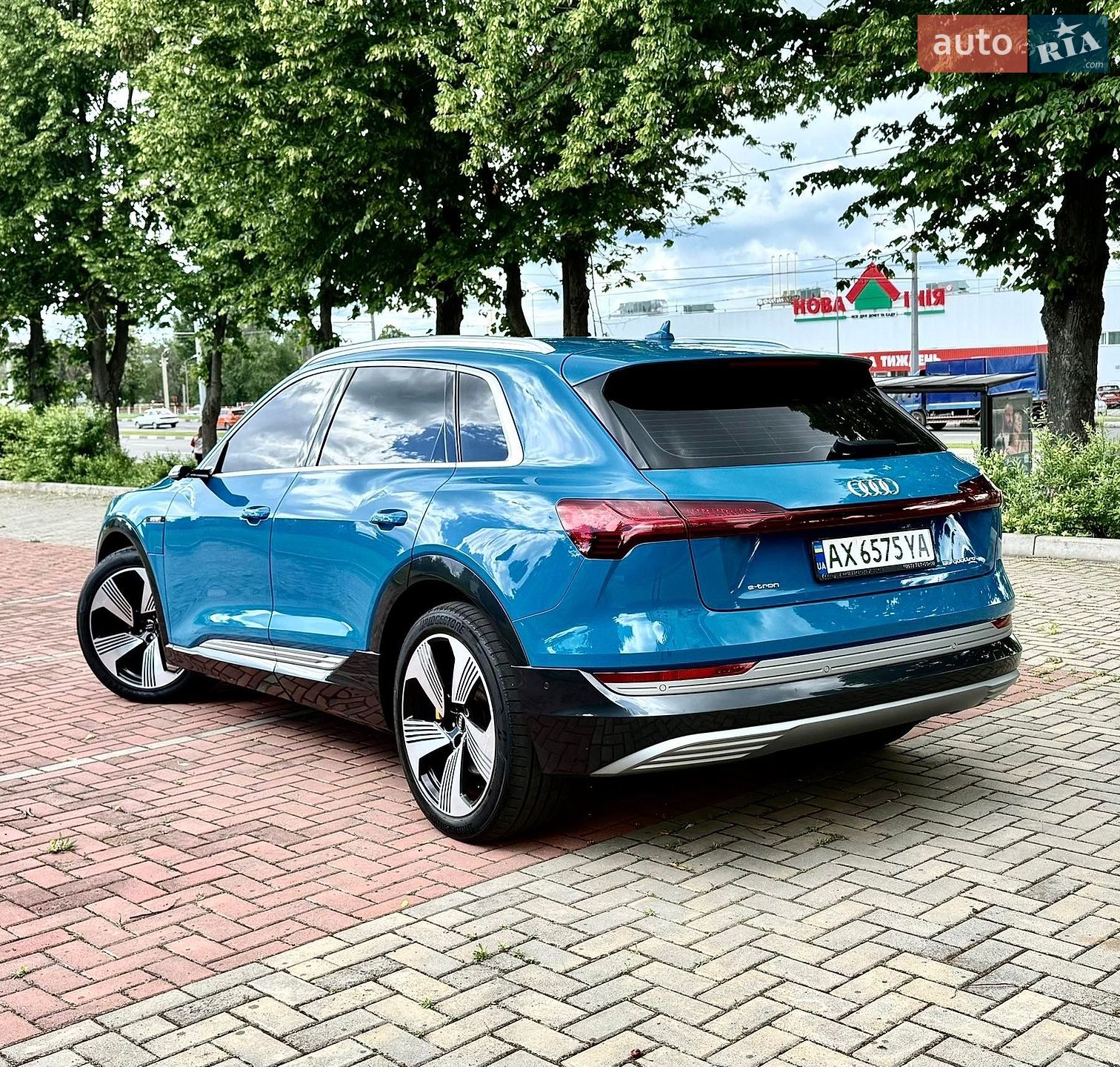 Audi e-tron 2019 VIN WAUZZZGE5KB005038 фото оголошення 8 з 58