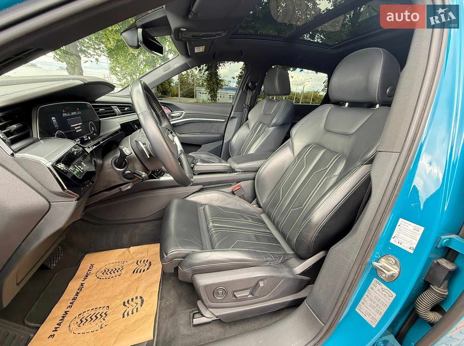 Audi e-tron 2019 VIN WAUZZZGE5KB005038 фото оголошення 29 з 58