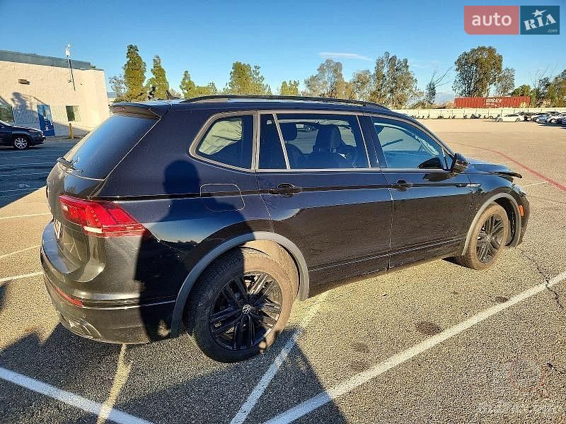 Volkswagen Tiguan Allspace 2022 VIN 3VVCB7AX5NM054881 фото оголошення 5 з 31
