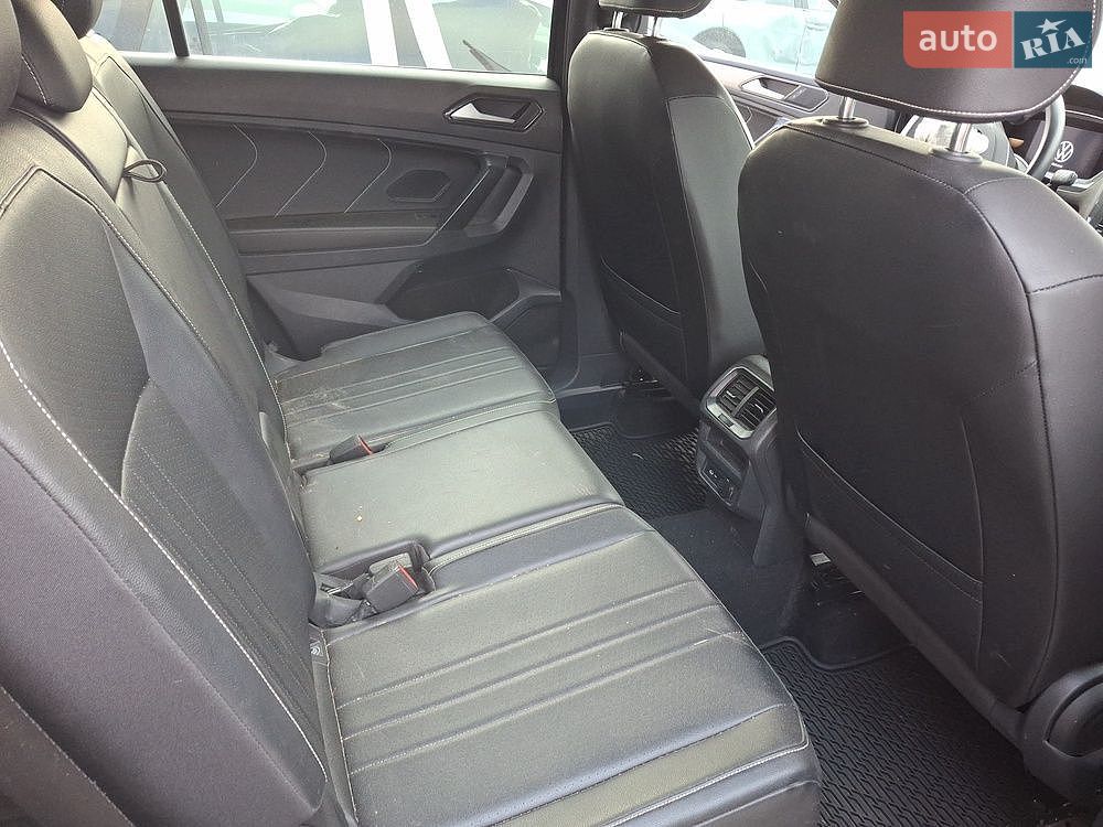 Volkswagen Tiguan Allspace 2022 VIN 3VVCB7AX5NM054881 фото оголошення 14 з 31
