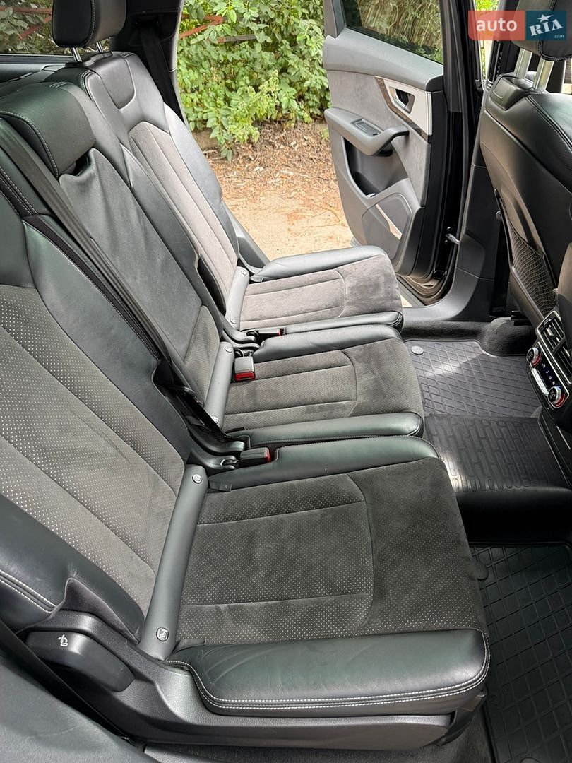Audi Q7 2015 VIN WAUZZZ4M5GD011641 фото оголошення 47 з 79
