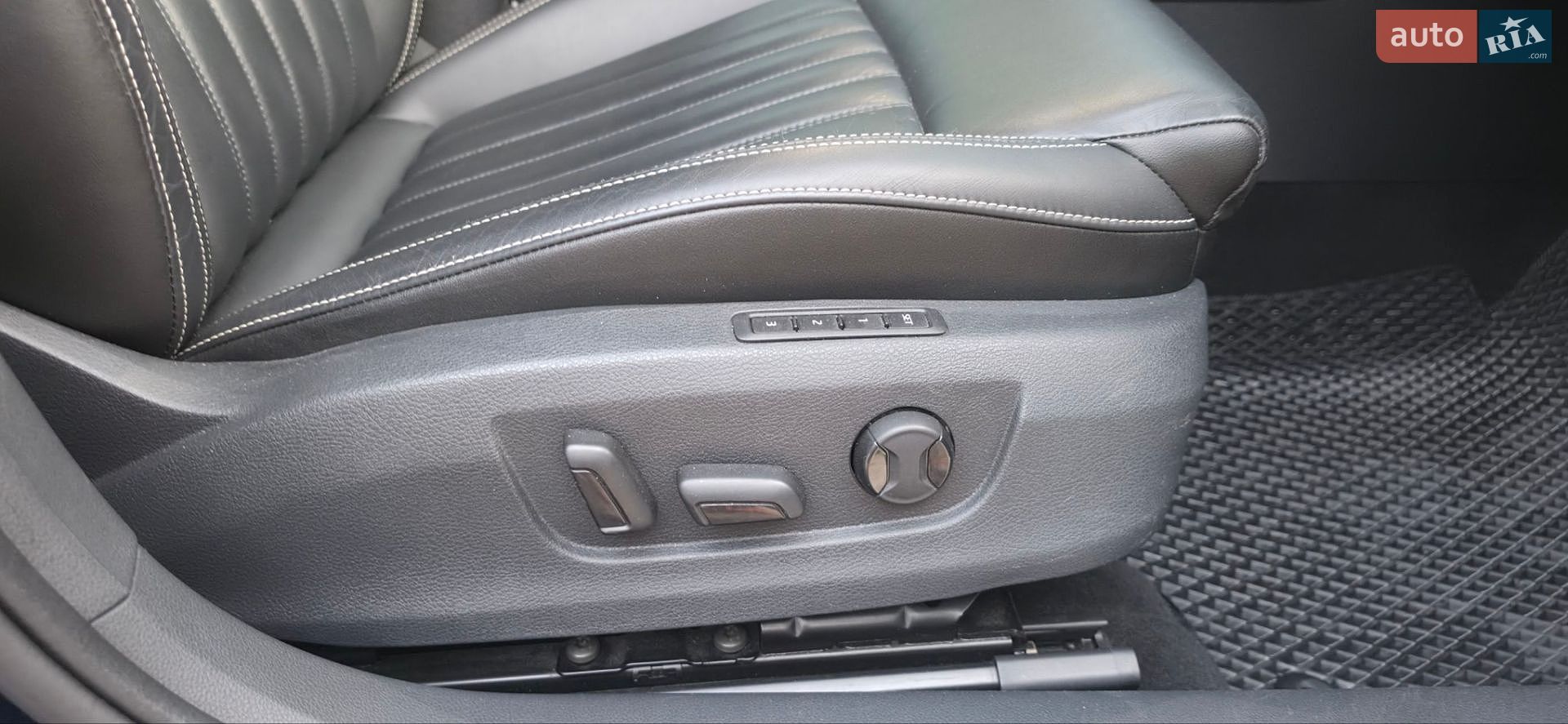 Skoda Superb 2020 VIN TMBLJ9NP2L7063617 фото оголошення 46 з 52