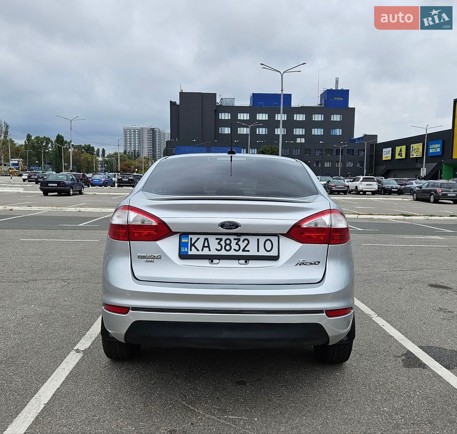Ford Fiesta 2018 VIN 3FADP4BJ6JM104538 фото оголошення 5 з 32