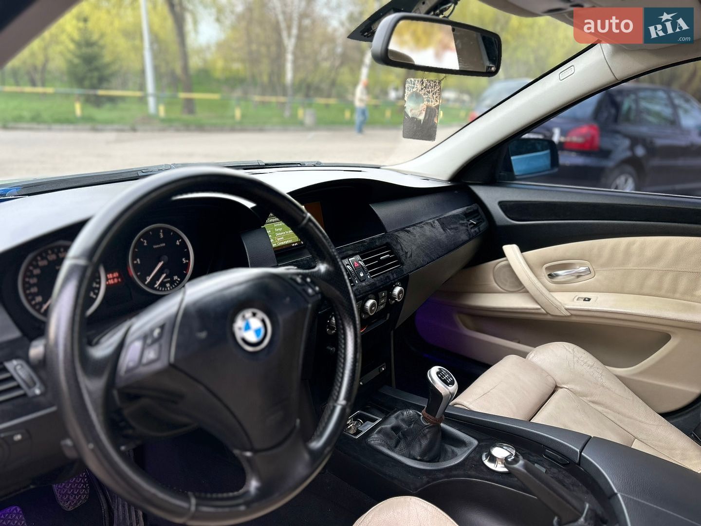 BMW 5 Series 2005 VIN WBANJ51060B409555 фото оголошення 31 з 51