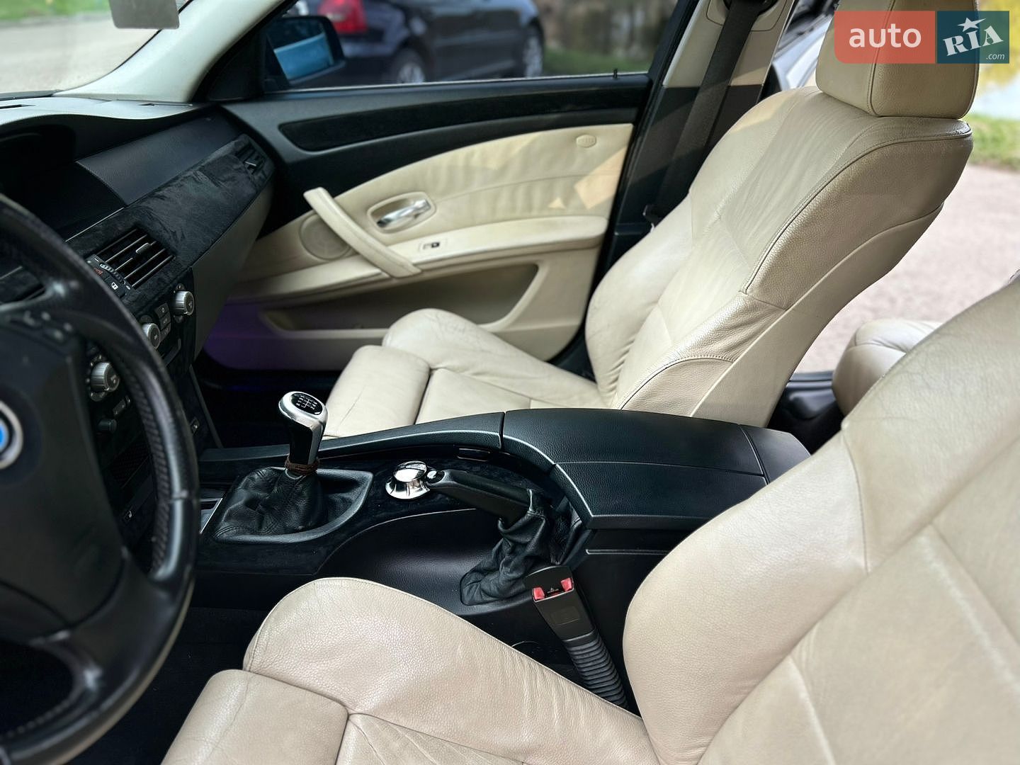 BMW 5 Series 2005 VIN WBANJ51060B409555 фото оголошення 32 з 51