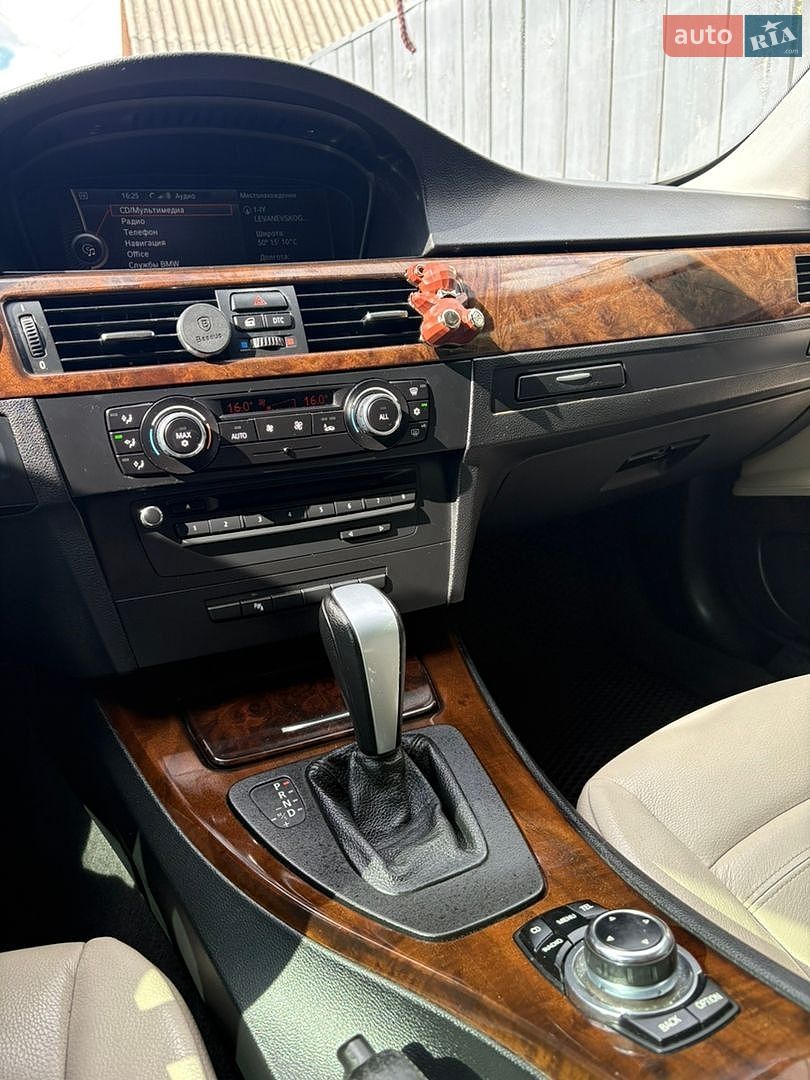 BMW 3 Series 2010 VIN WBAKK31070E250547 фото оголошення 8 з 11