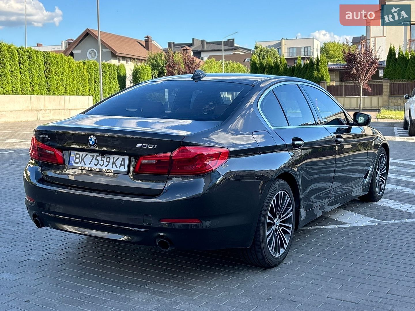 BMW 5 Series 2017 VIN WBAJA5C3XHG896005 фото оголошення 11 з 25