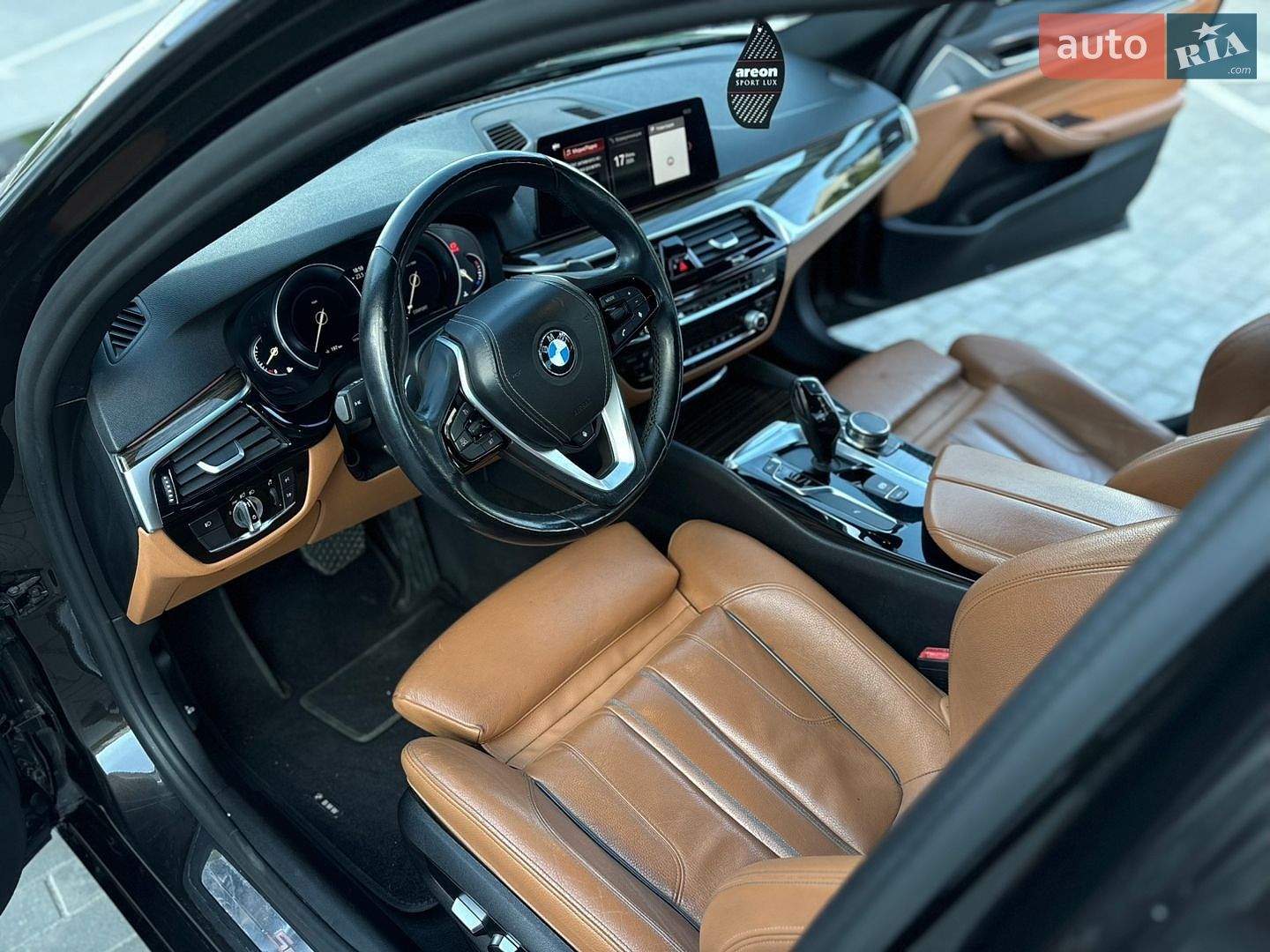 BMW 5 Series 2017 VIN WBAJA5C3XHG896005 фото оголошення 24 з 25