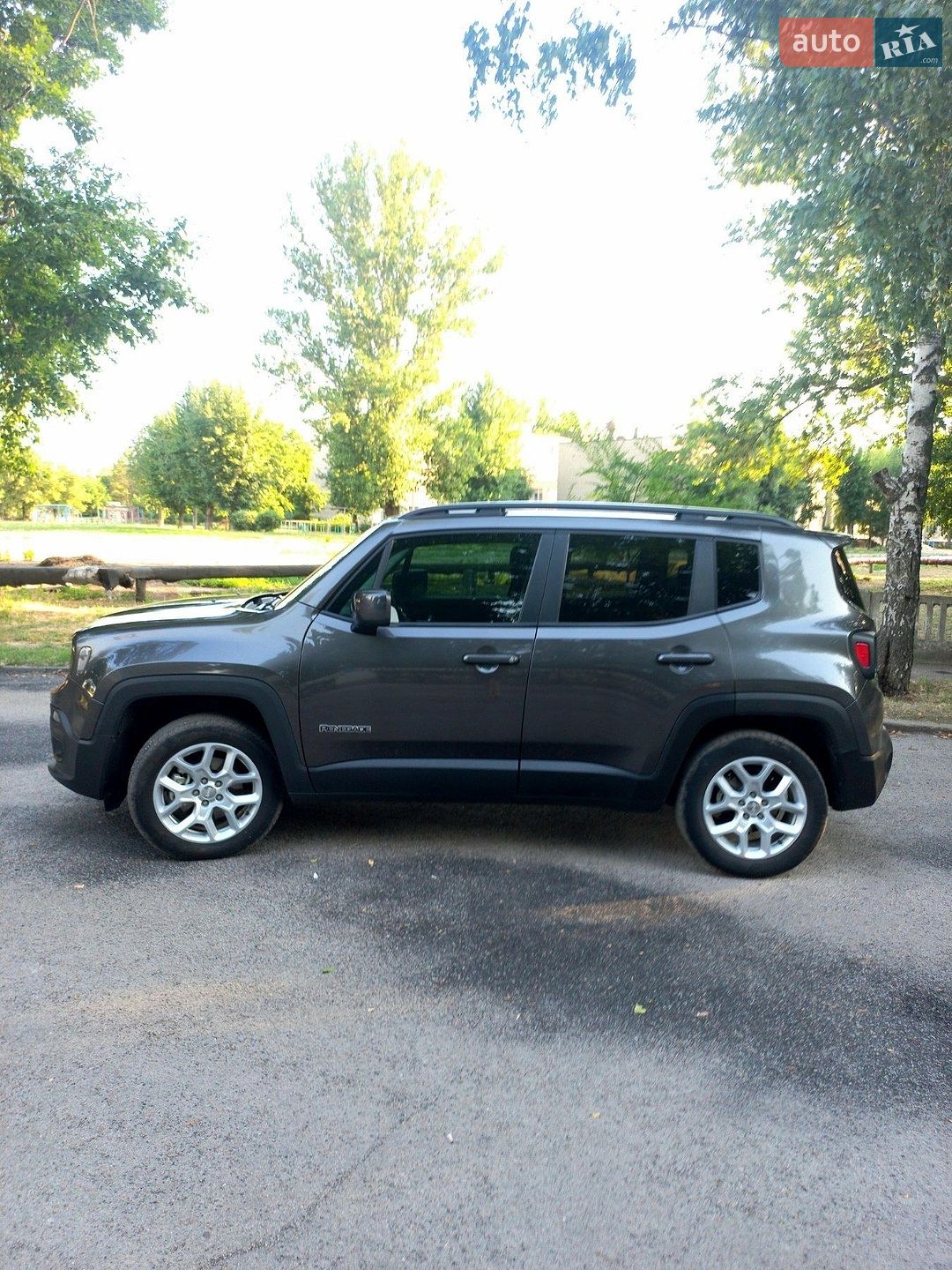 Jeep Renegade 2018 VIN ZACCJBBB9JPJ34387 фото оголошення 7 з 29