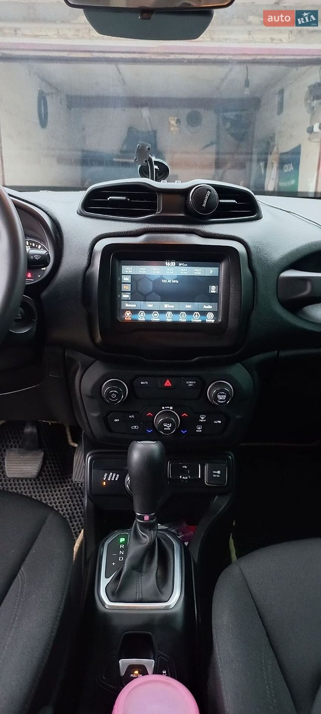 Jeep Renegade 2018 VIN ZACCJBBB9JPJ34387 фото оголошення 20 з 29