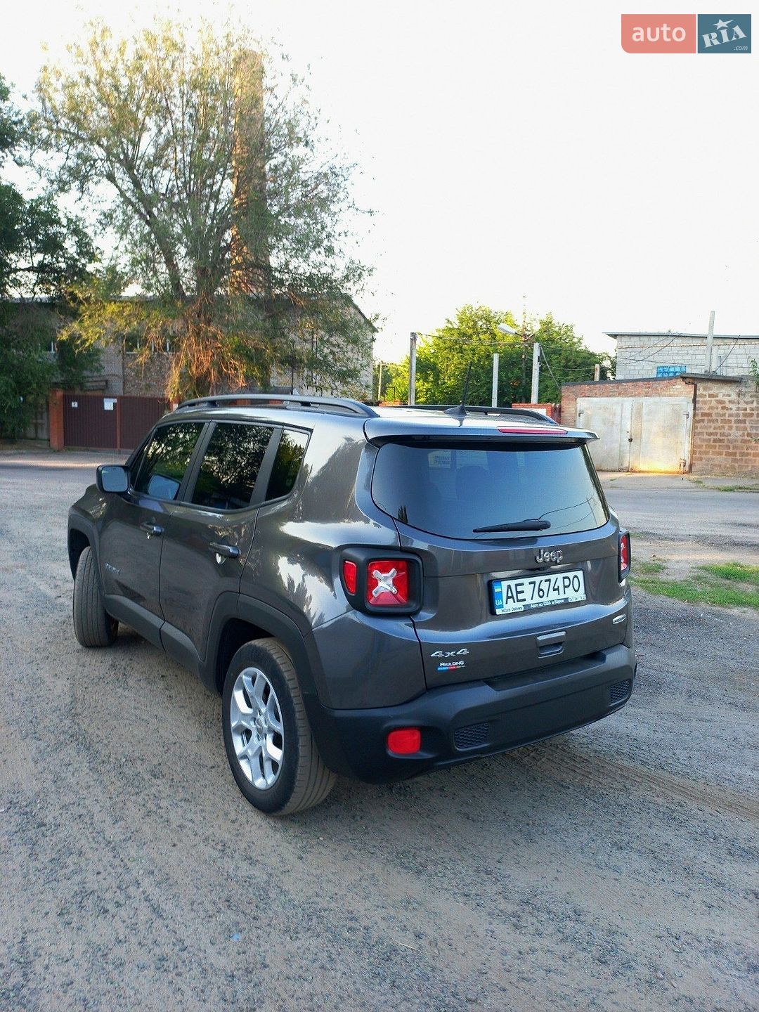 Jeep Renegade 2018 VIN ZACCJBBB9JPJ34387 фото оголошення 18 з 29
