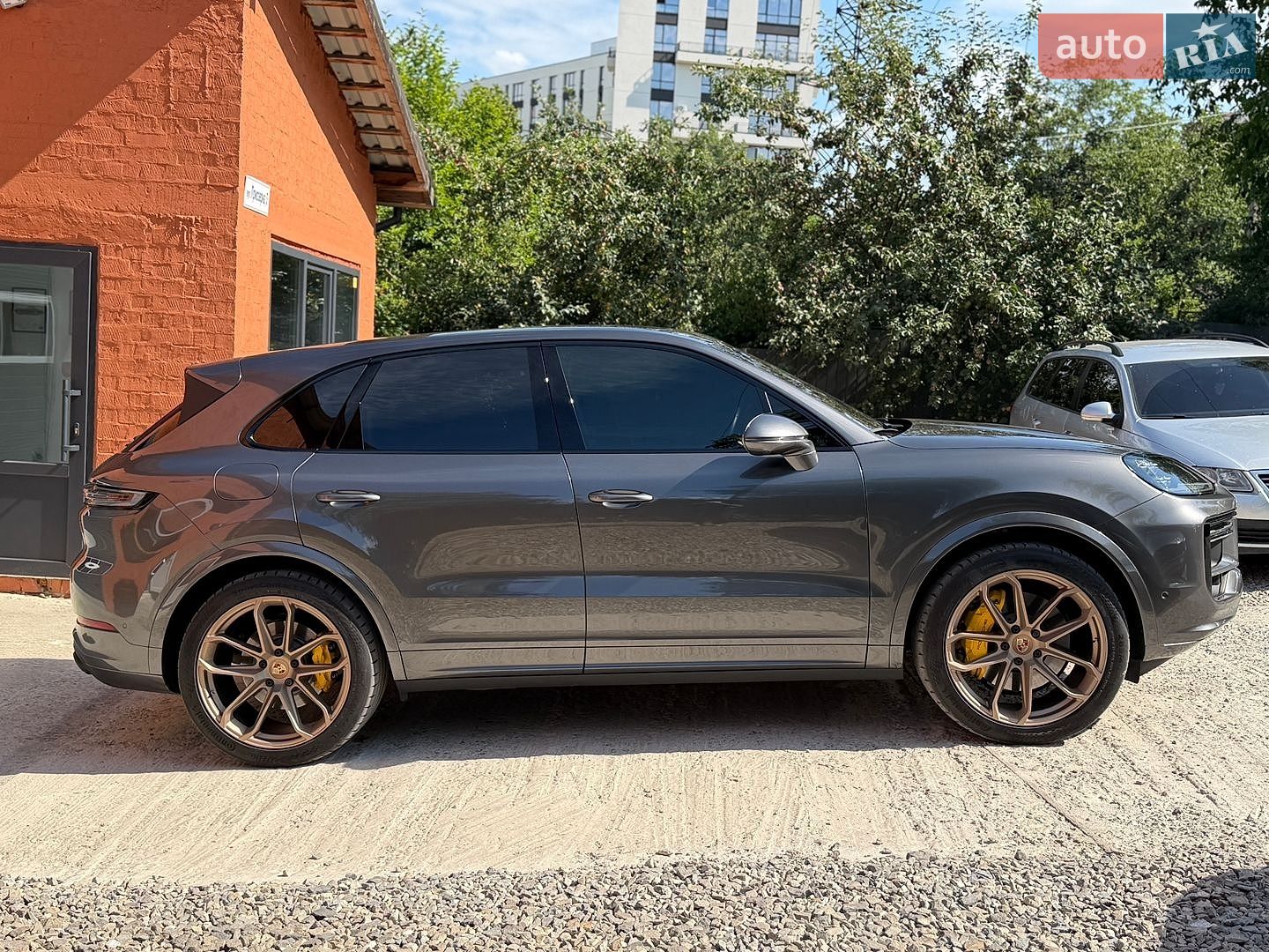 Porsche Cayenne 2023 VIN WP1AA2AY5RDA04955 фото оголошення 3 з 32