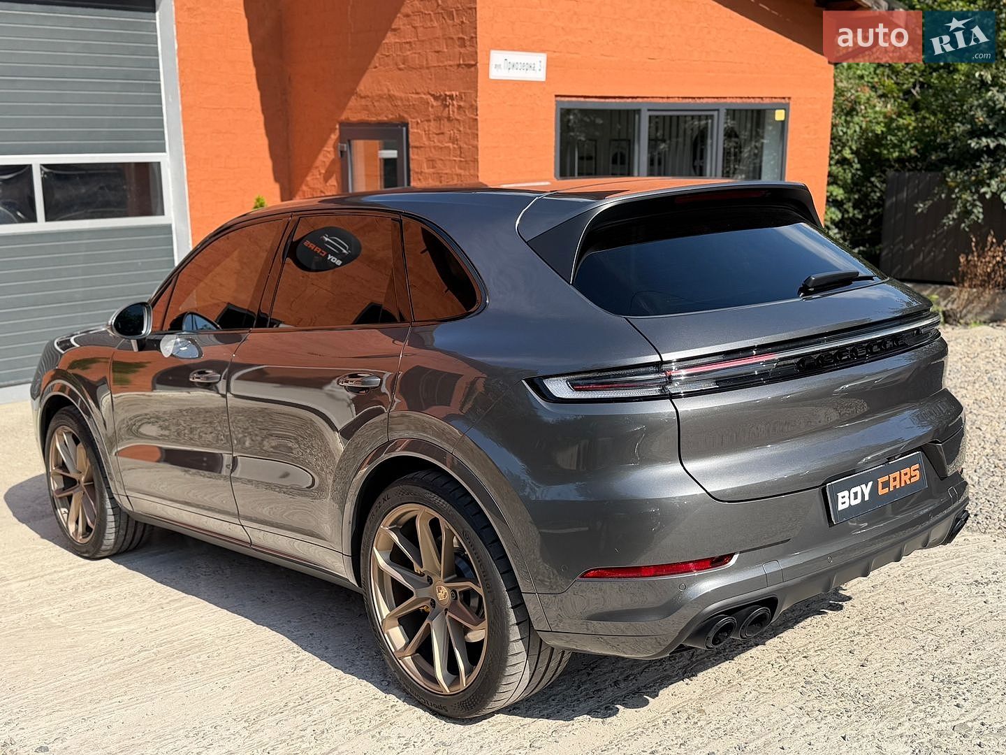 Porsche Cayenne 2023 VIN WP1AA2AY5RDA04955 фото оголошення 5 з 32