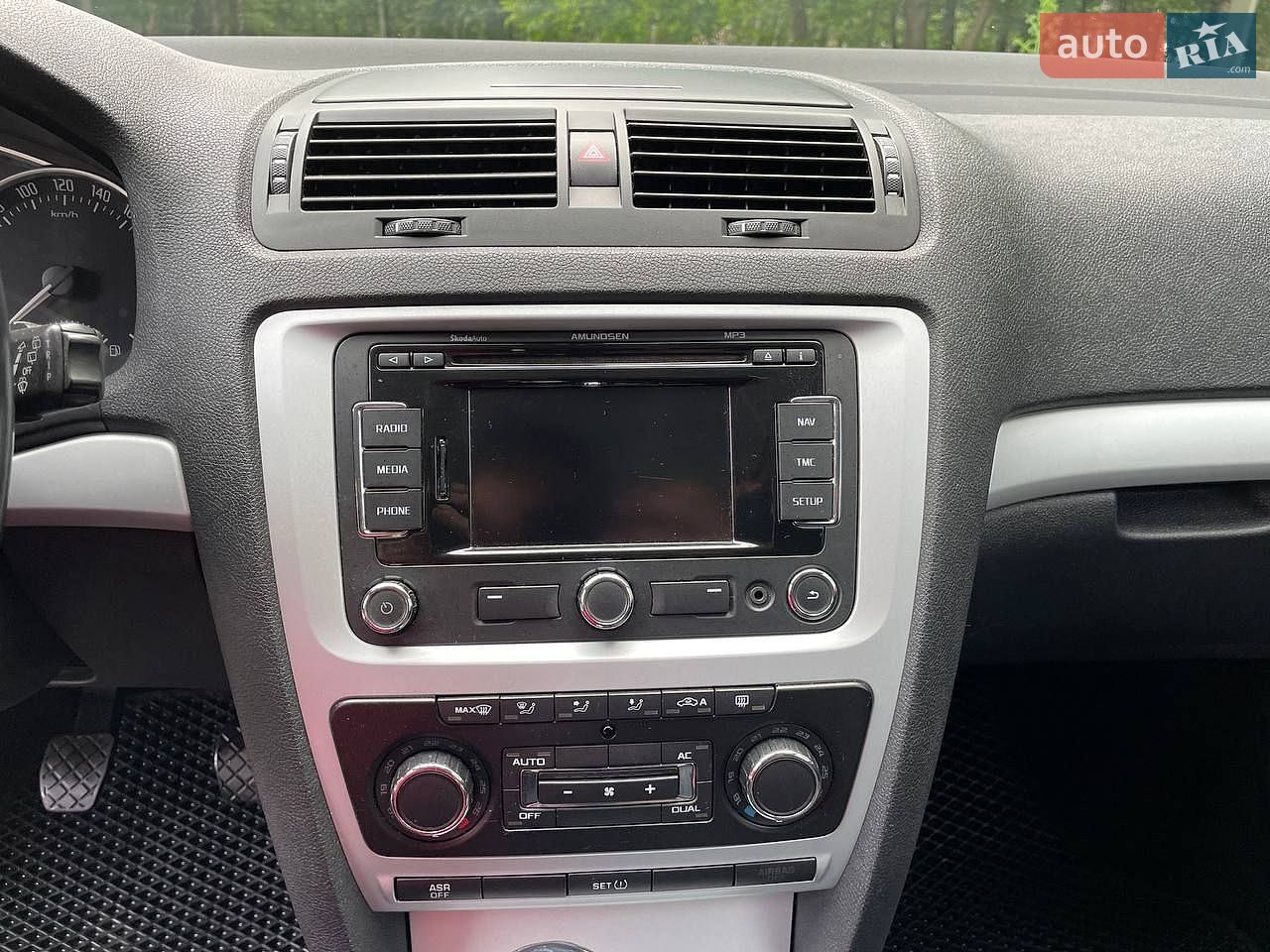 Skoda Octavia 2010 VIN TMBHM61Z0A8039021 фото оголошення 21 з 27