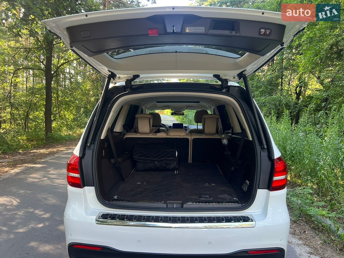 Mercedes-Benz GLS-Class 2016 VIN 4JGDF6EE1HA767574 фото оголошення 7 з 7