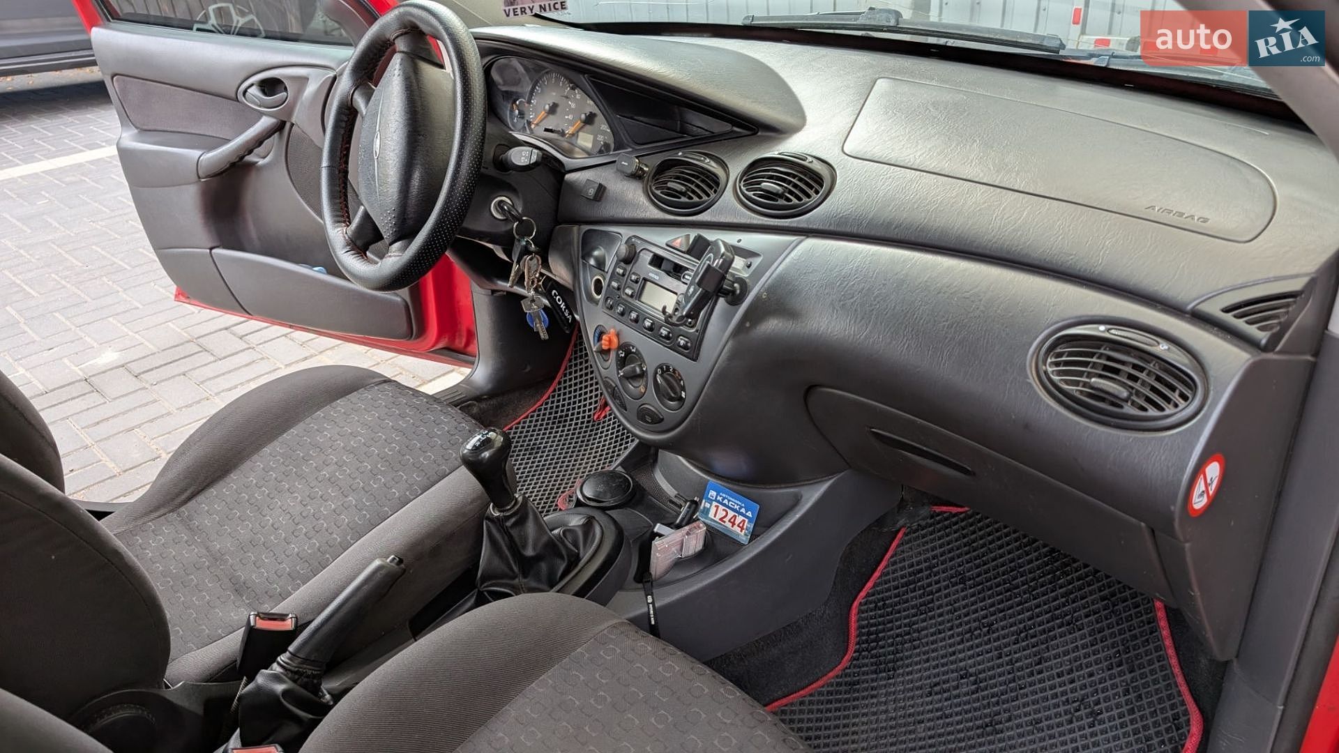 Ford Focus 2002 VIN WF0NXXWPDN2U17988 фото оголошення 9 з 15