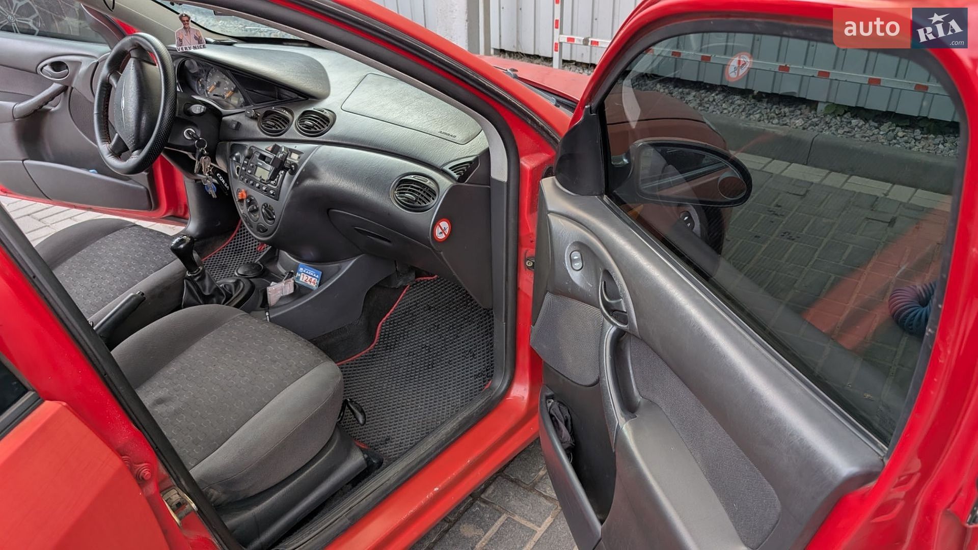 Ford Focus 2002 VIN WF0NXXWPDN2U17988 фото оголошення 10 з 15