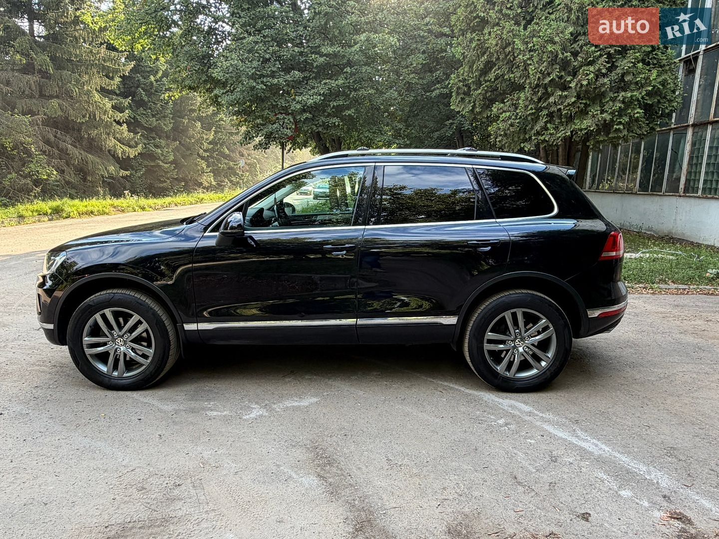 Volkswagen Touareg 2015 VIN WVGZZZ7PZGD011551 фото оголошення 8 з 31