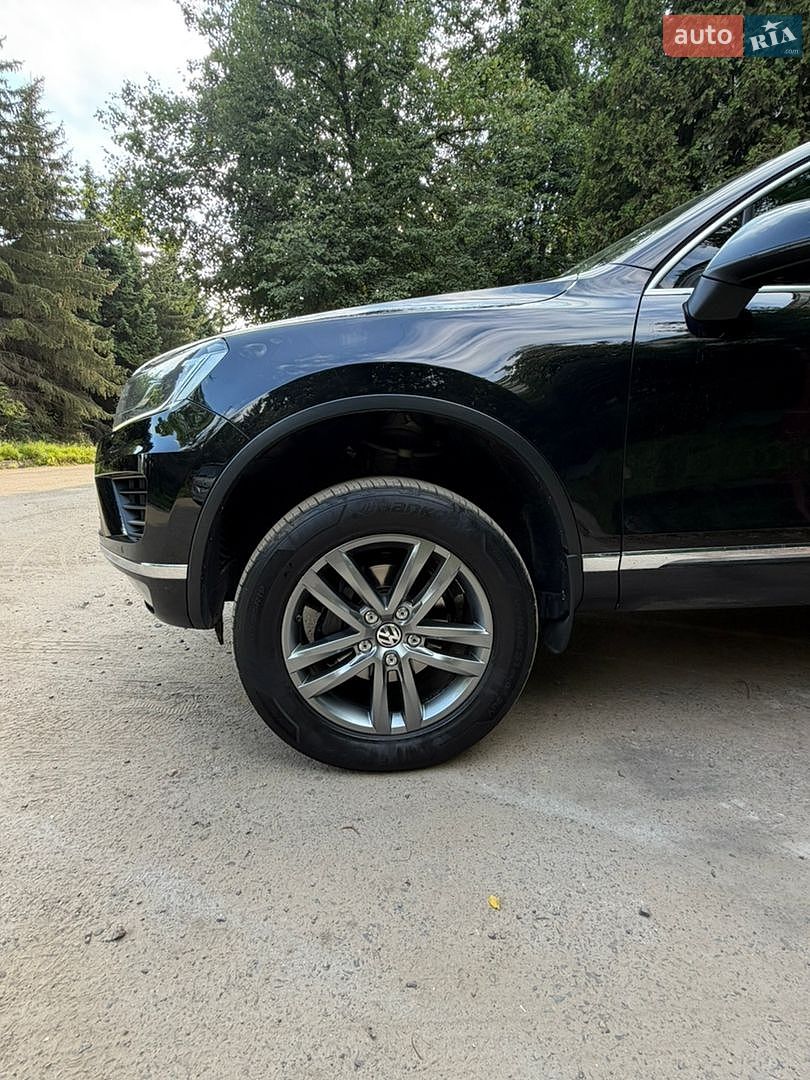Volkswagen Touareg 2015 VIN WVGZZZ7PZGD011551 фото оголошення 26 з 31
