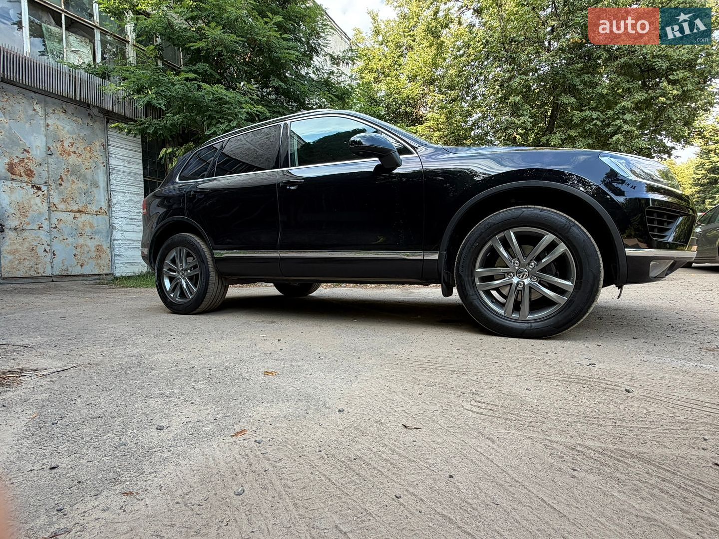 Volkswagen Touareg 2015 VIN WVGZZZ7PZGD011551 фото оголошення 22 з 31