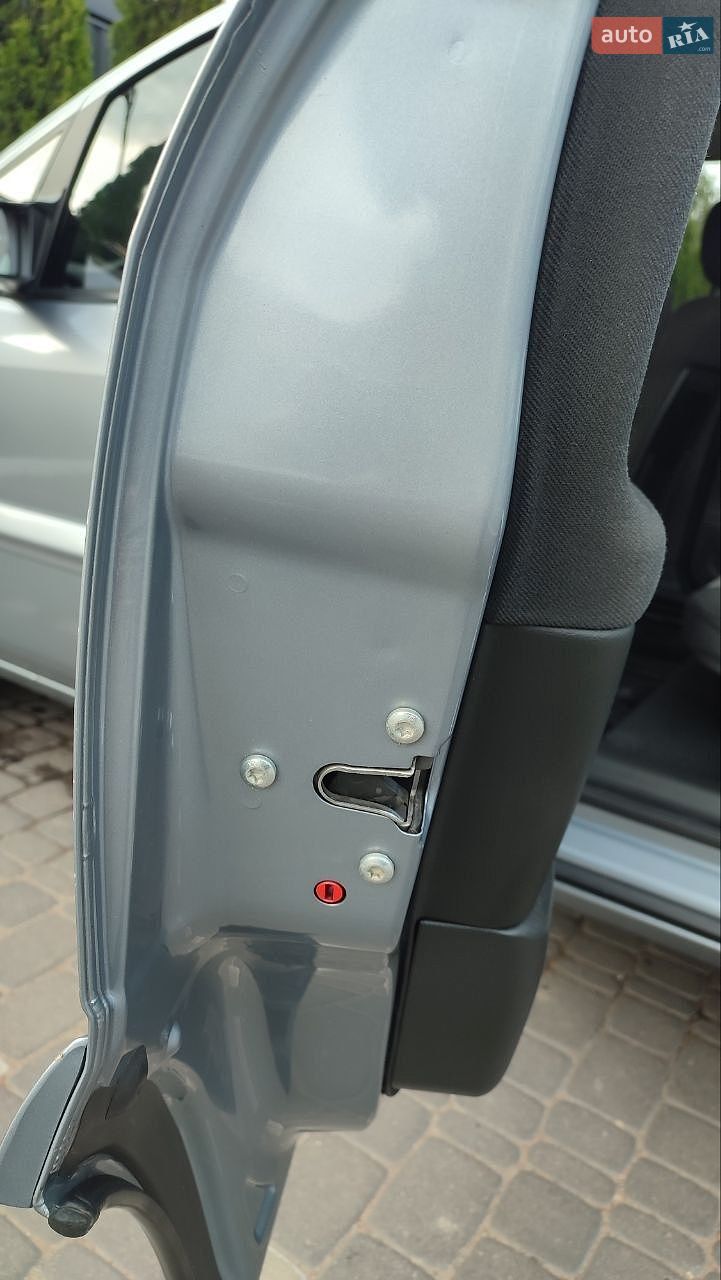 Opel Zafira 2004 VIN W0L0TGF7552066891 фото оголошення 47 з 62