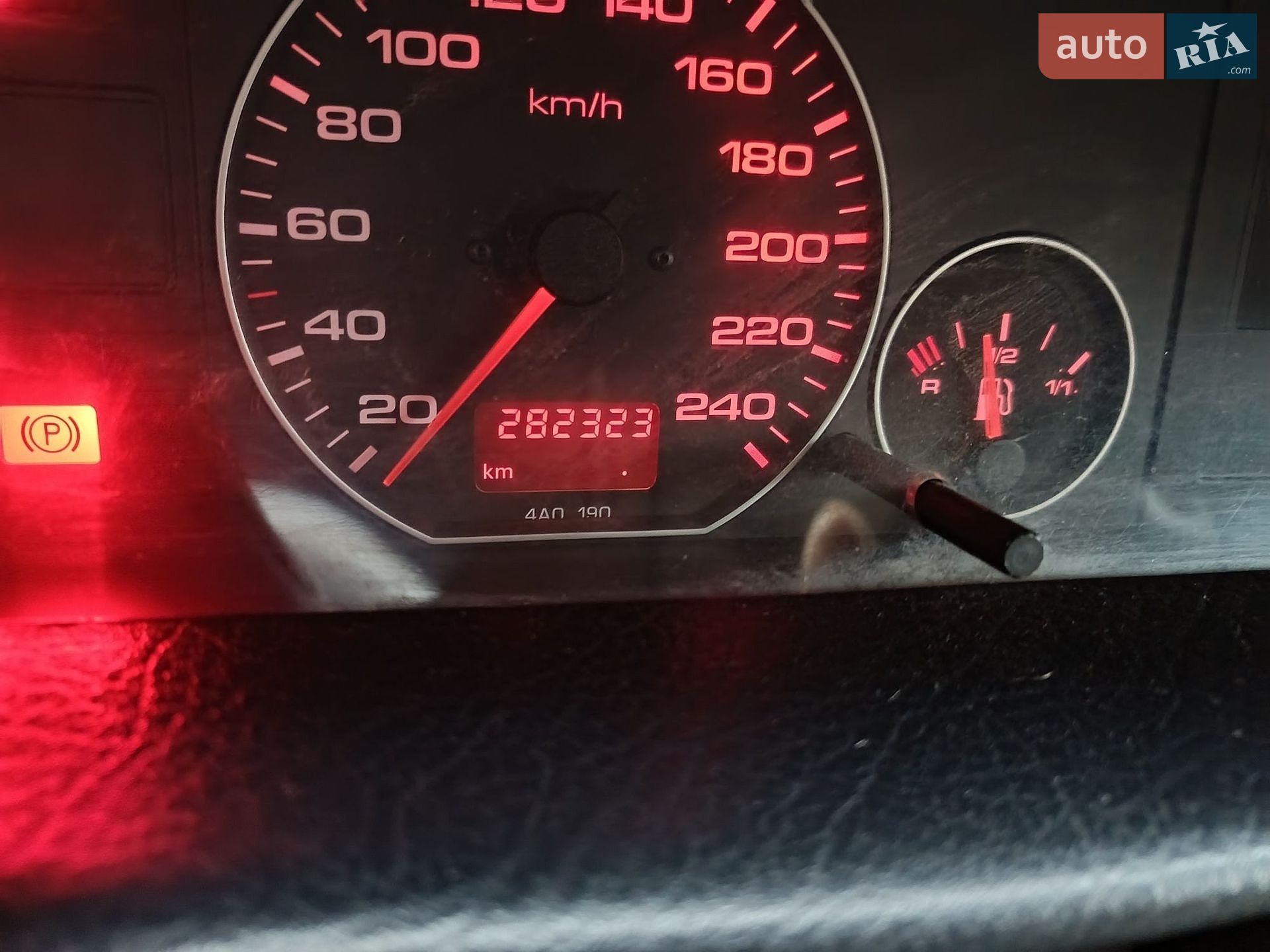 Audi A6 1996 VIN WAUZZZ4AZTN044628 фото оголошення 5 з 5