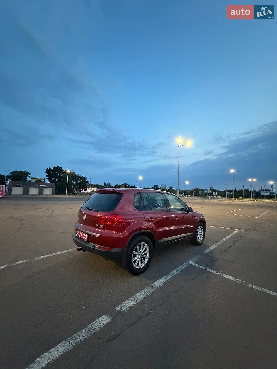 Volkswagen Tiguan 2013 VIN WVGBV3AX7EW046870 фото оголошення 2 з 13
